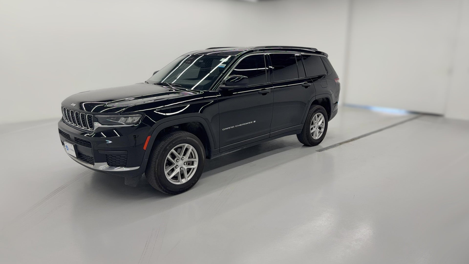 2024 Jeep Grand Cherokee L vehicle photo