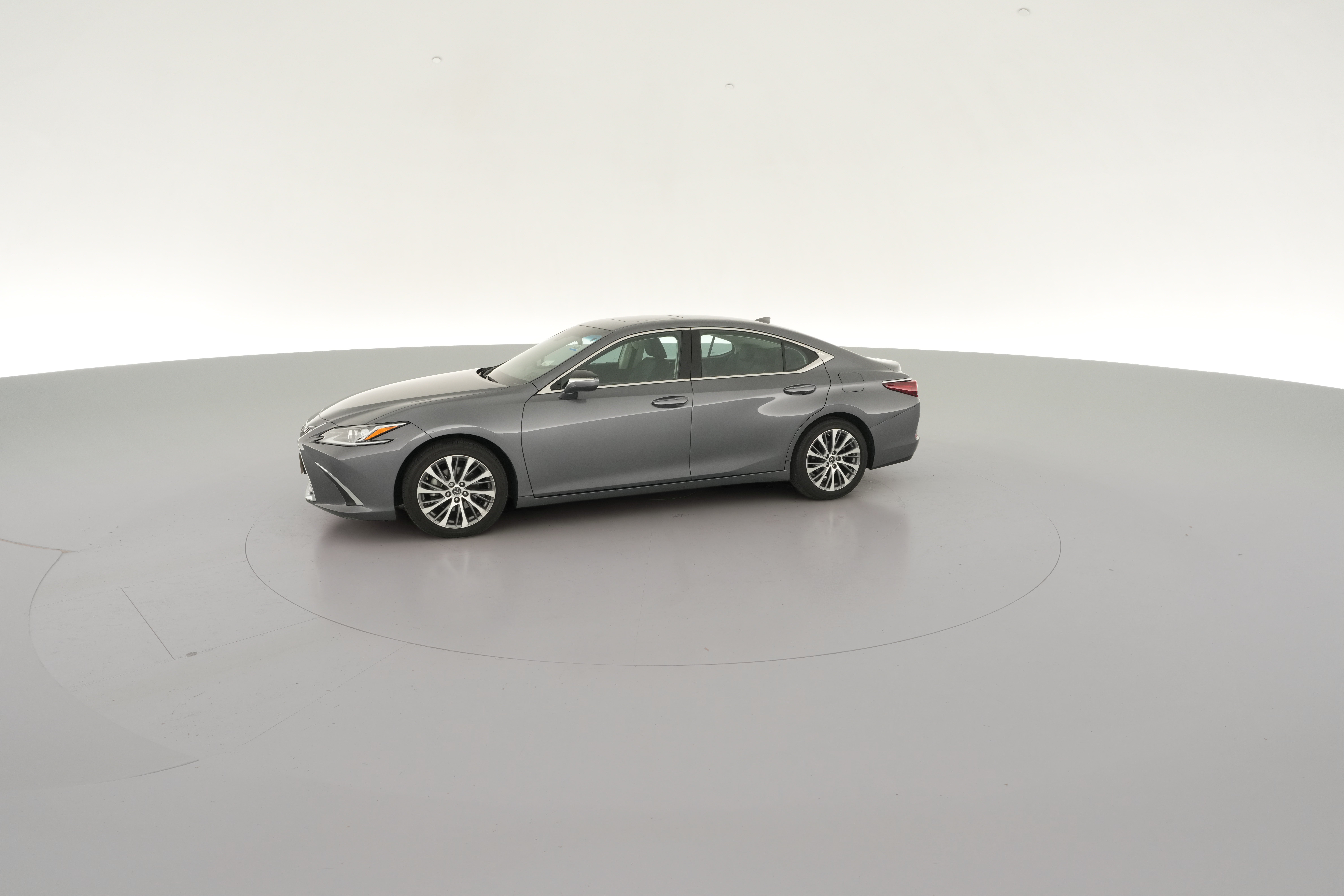2021 Lexus ES 350 - Photo 29