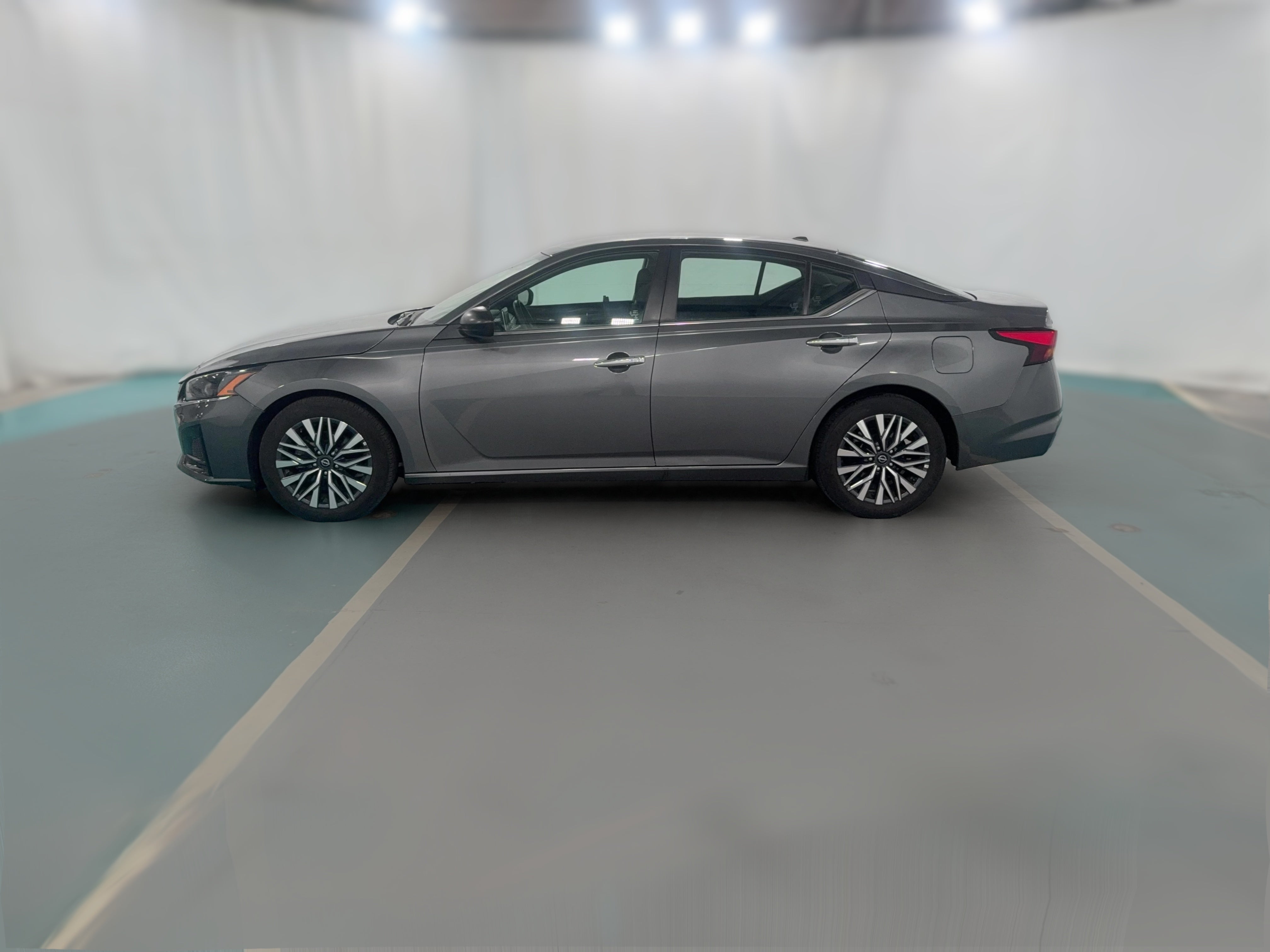 2025 Nissan Altima SV - Photo 26