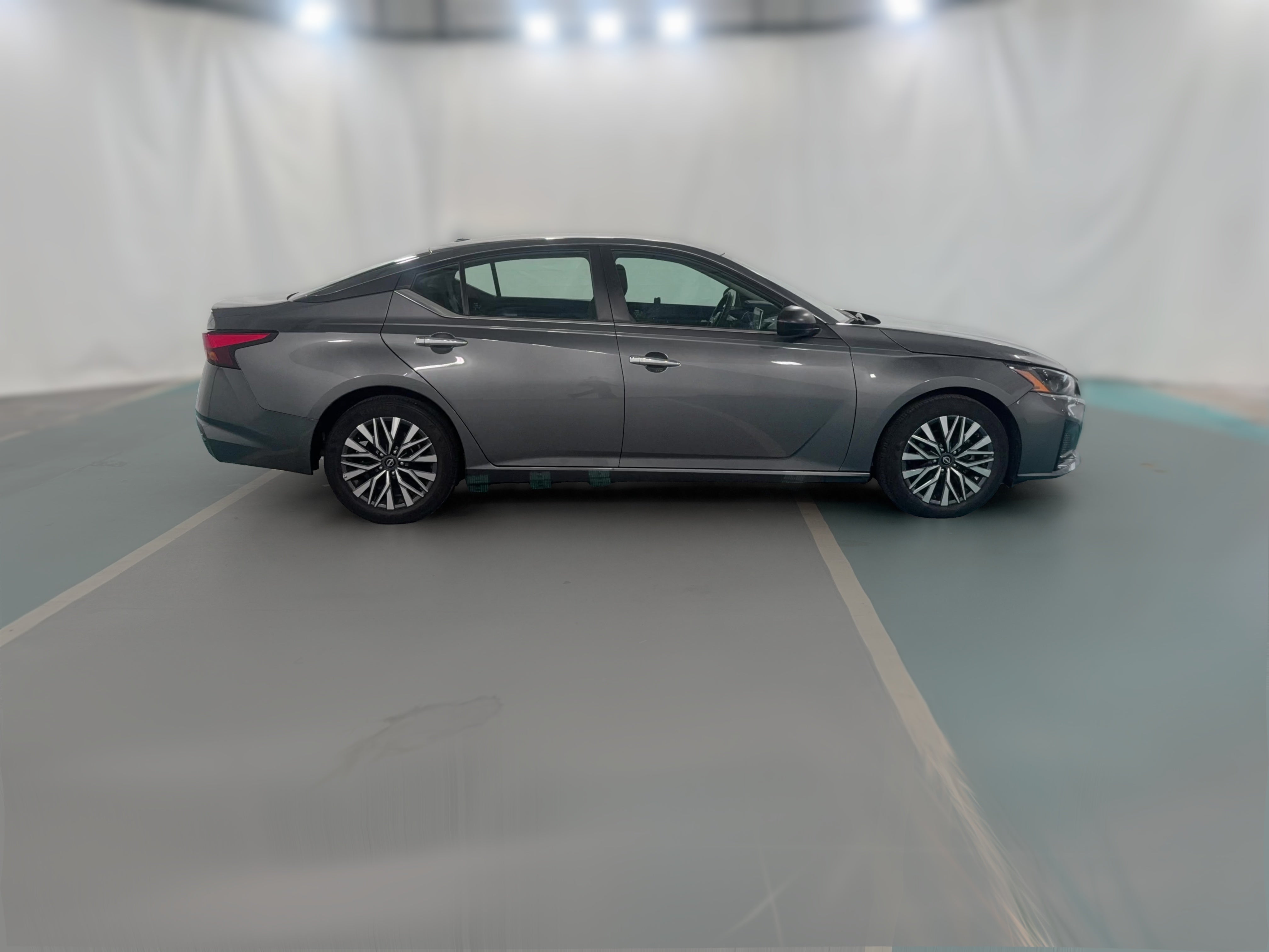 2025 Nissan Altima SV - Photo 34