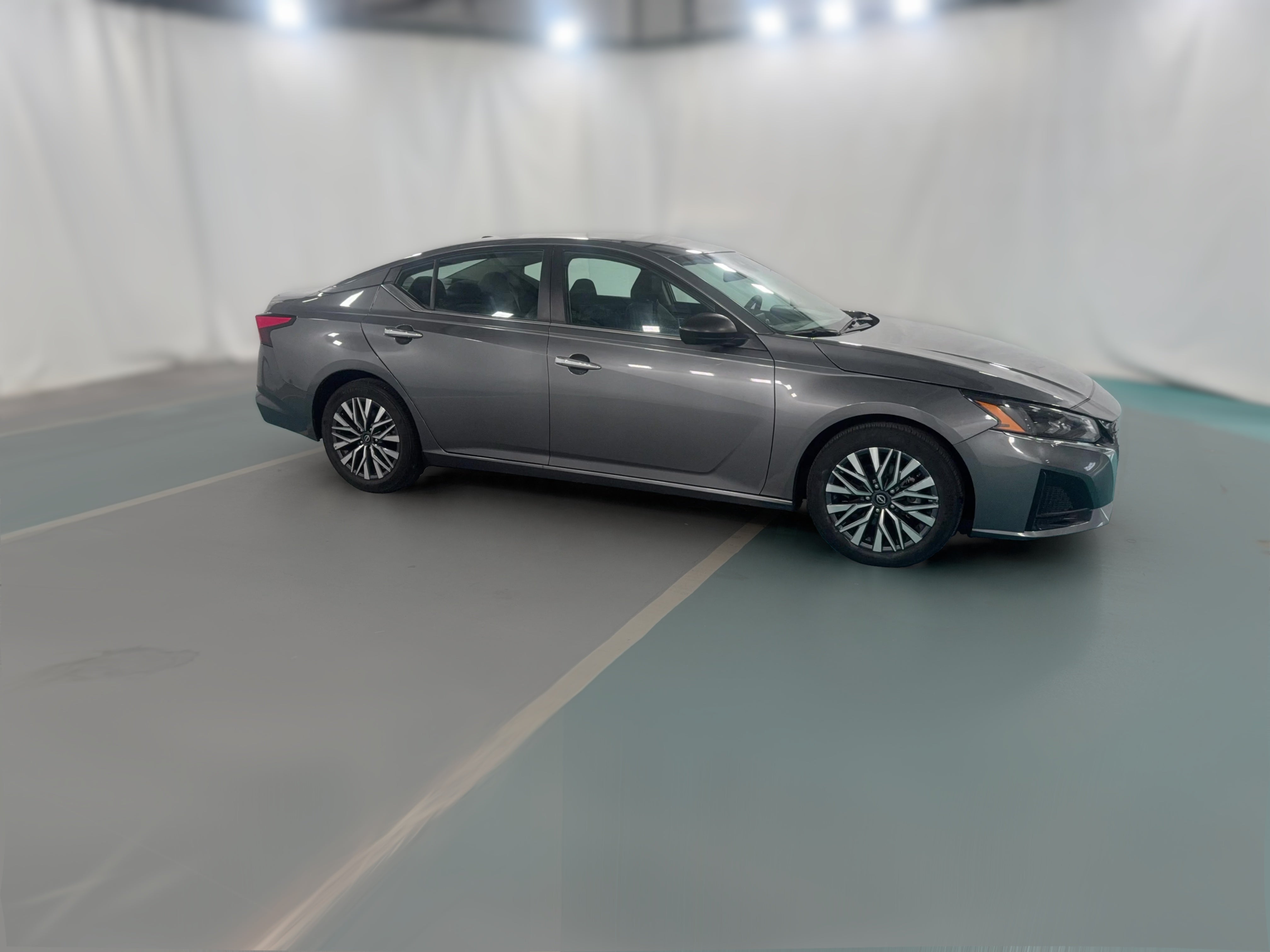 2025 Nissan Altima SV - Photo 35