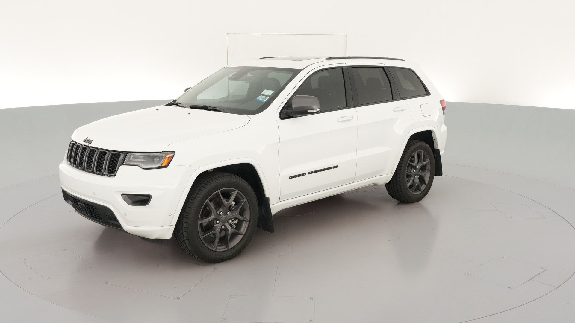 2021 Jeep Grand Cherokee vehicle photo
