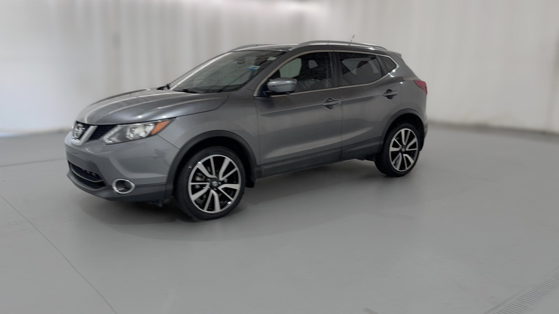 2017 Nissan Rogue Sport vehicle photo