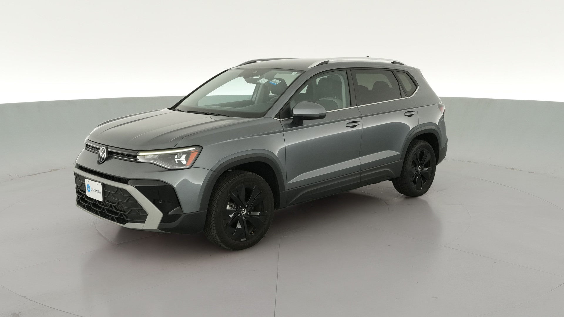 2025 Volkswagen Taos vehicle photo