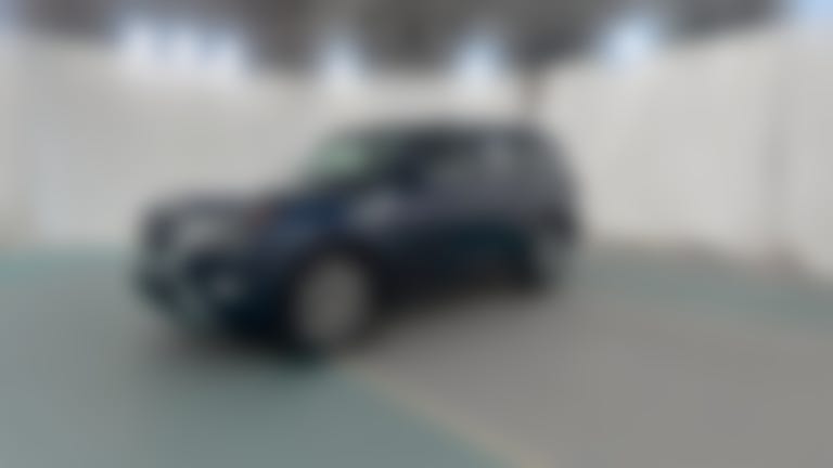 2023 Nissan Armada vehicle photo