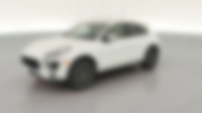 2018 Porsche Macan vehicle photo
