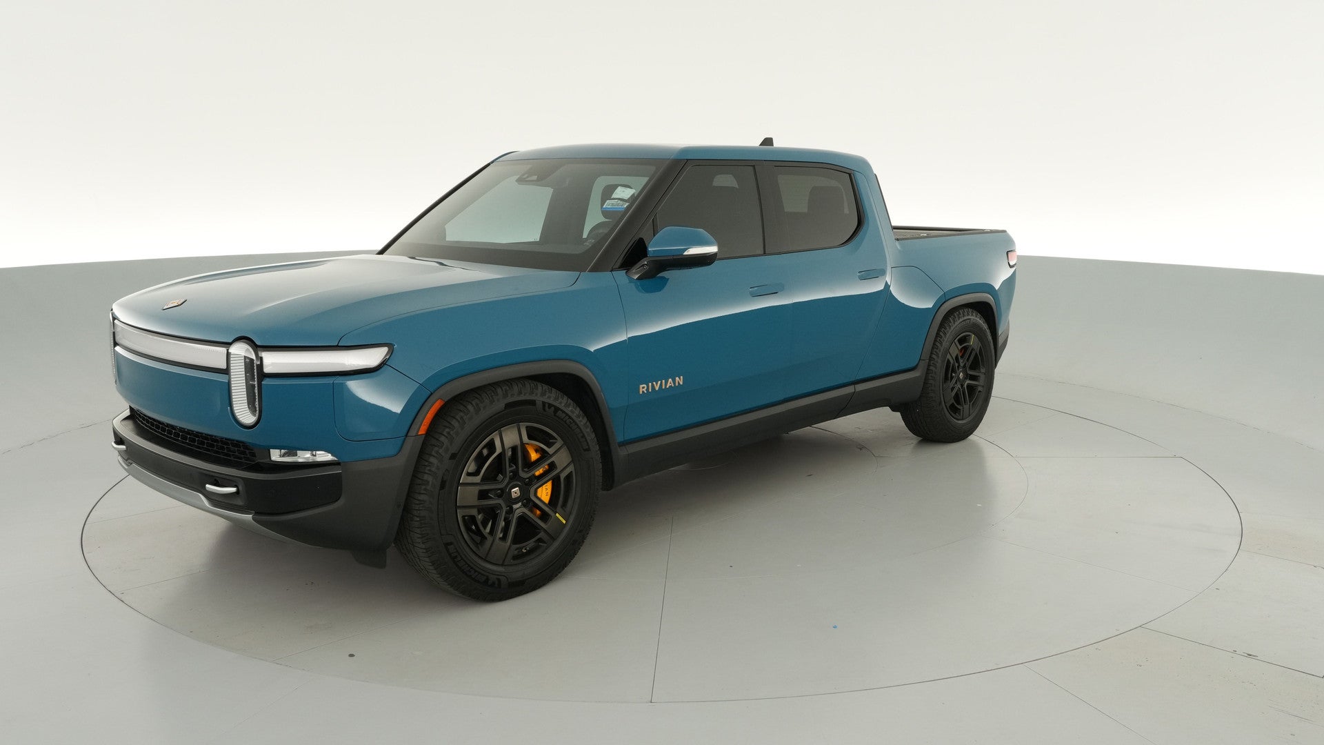 2022 Rivian R1T vehicle photo