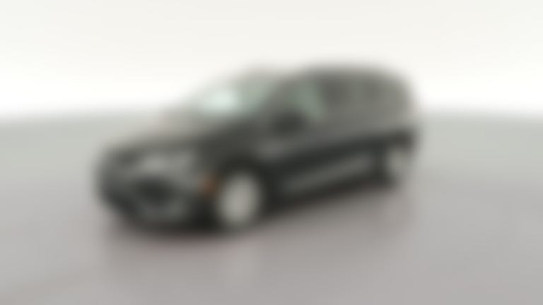 2017 Chrysler Pacifica vehicle photo
