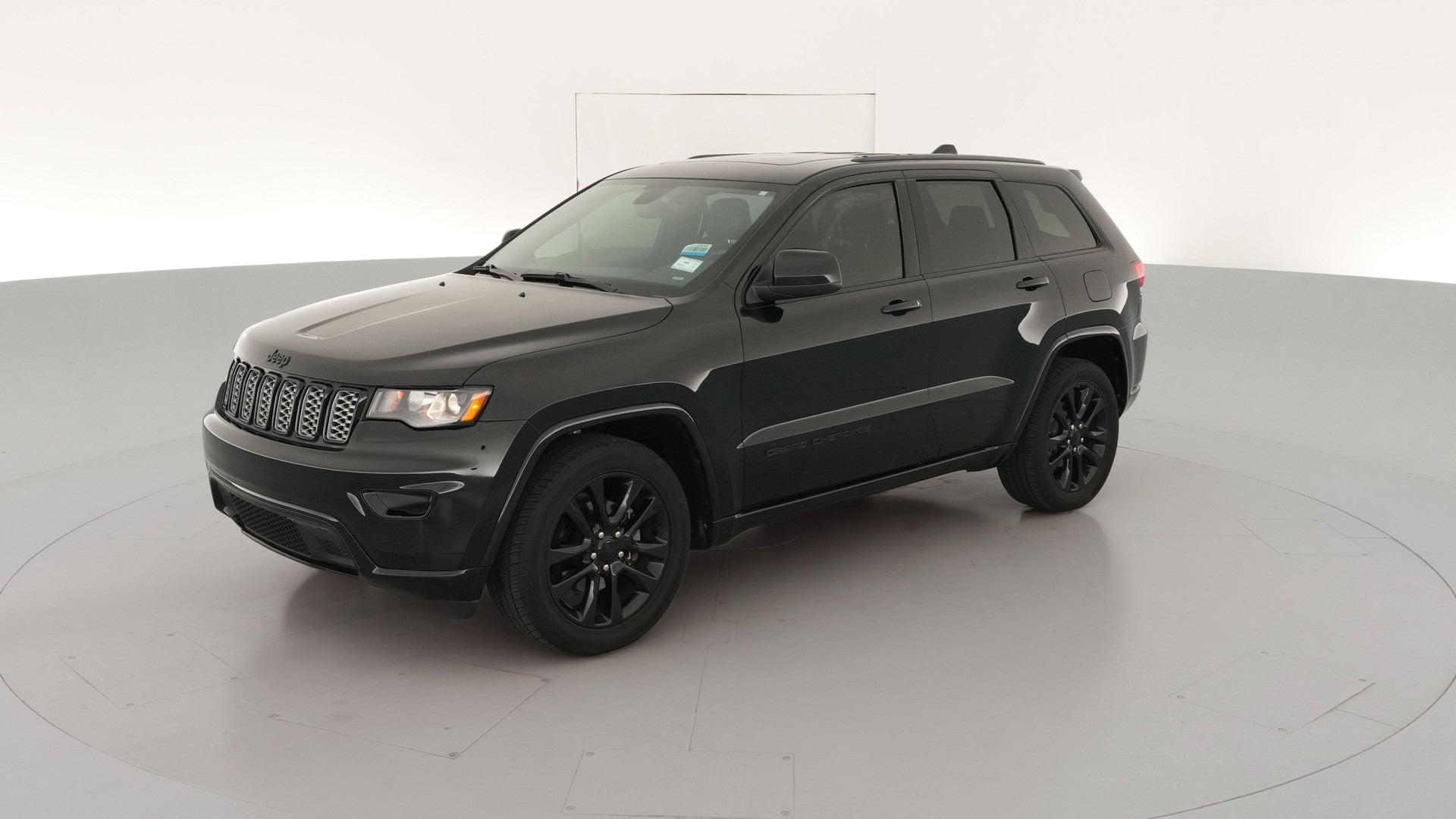 2017 Jeep Grand Cherokee vehicle photo