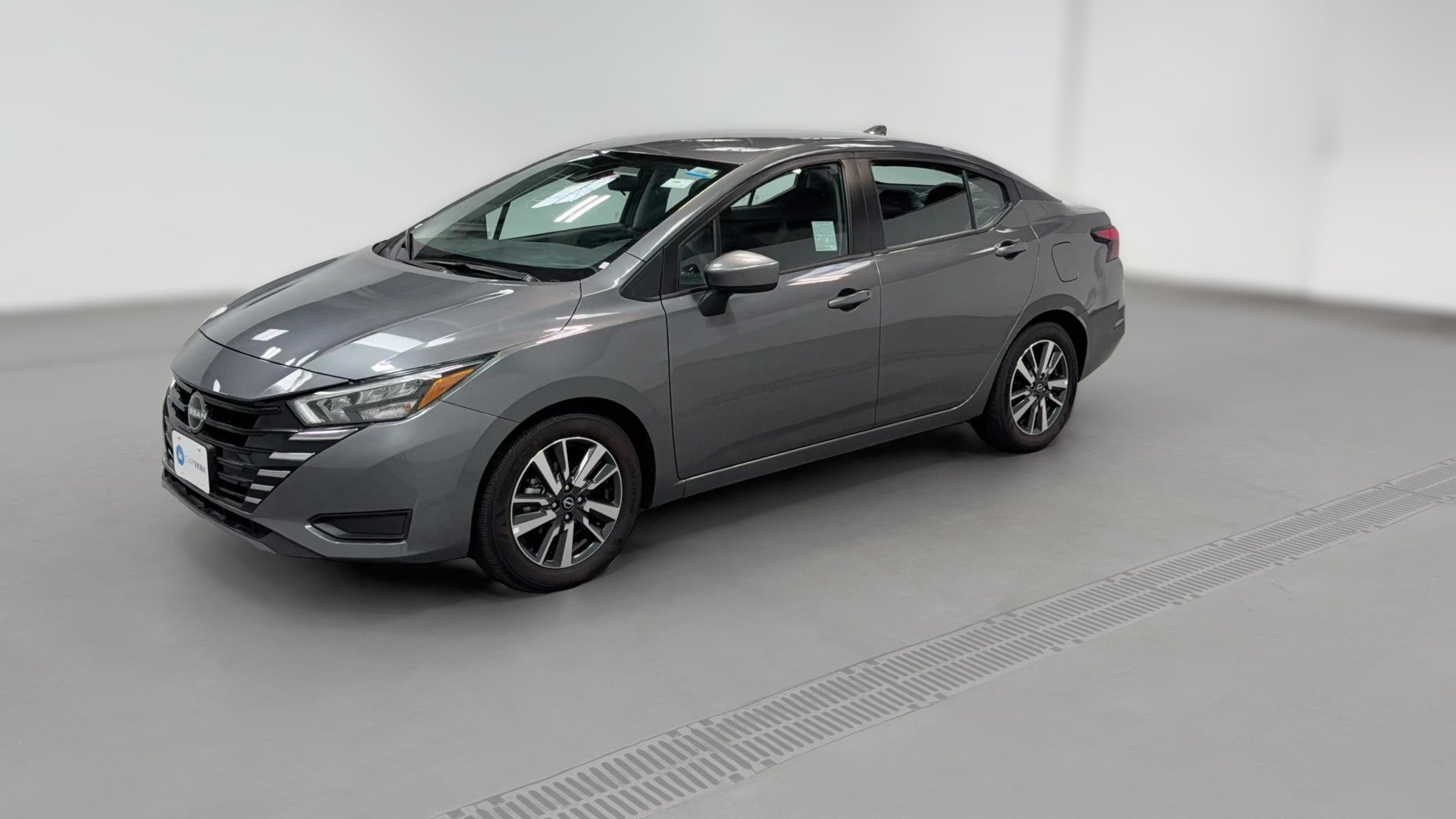 2025 Nissan Versa vehicle photo