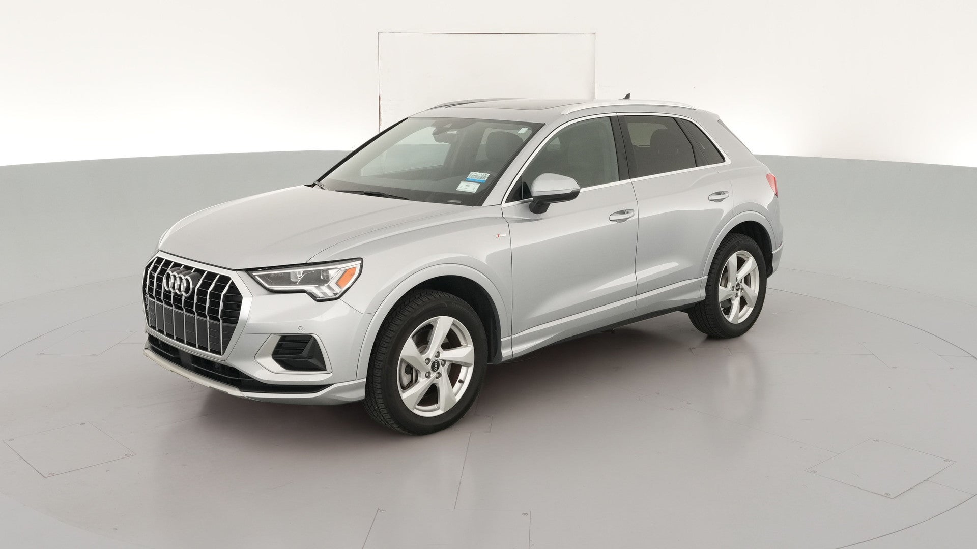 2021 Audi Q3 vehicle photo