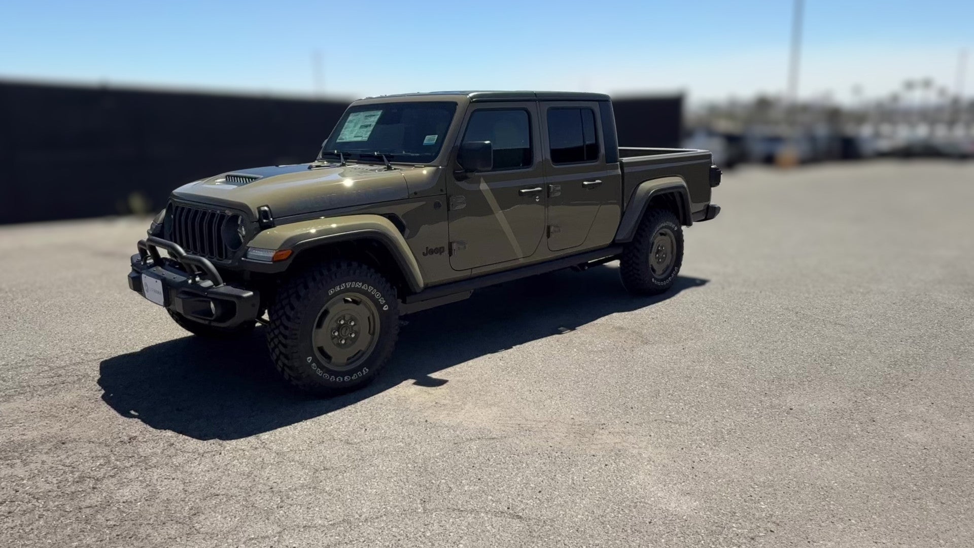 2026 Jeep Gladiator vehicle photo