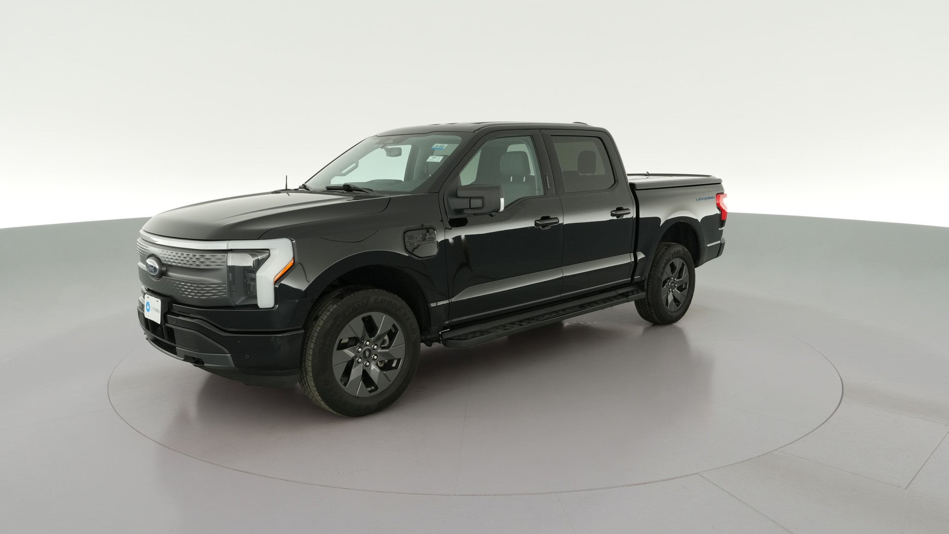 2023 Ford F150 Lightning vehicle photo