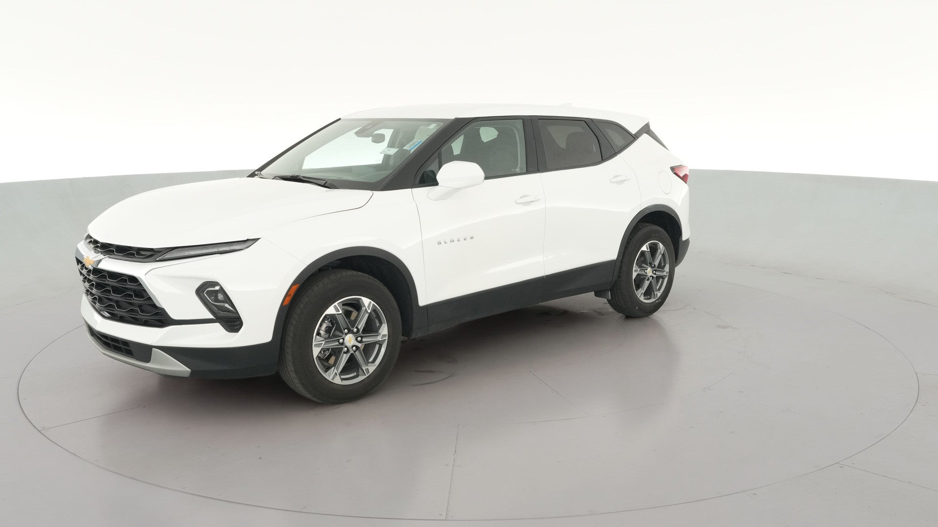 2025 Chevrolet Blazer vehicle photo