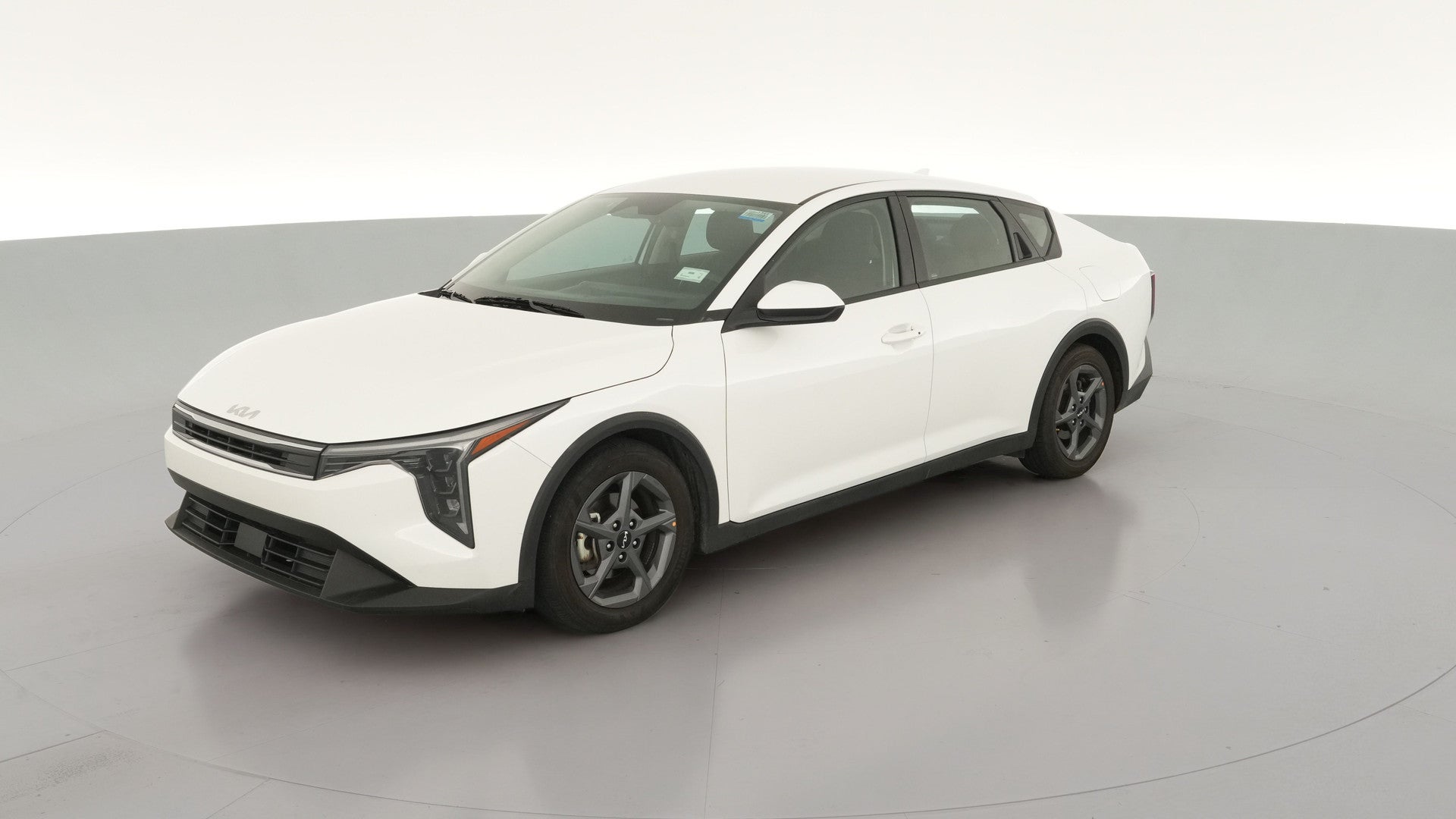 2025 Kia K4 vehicle photo