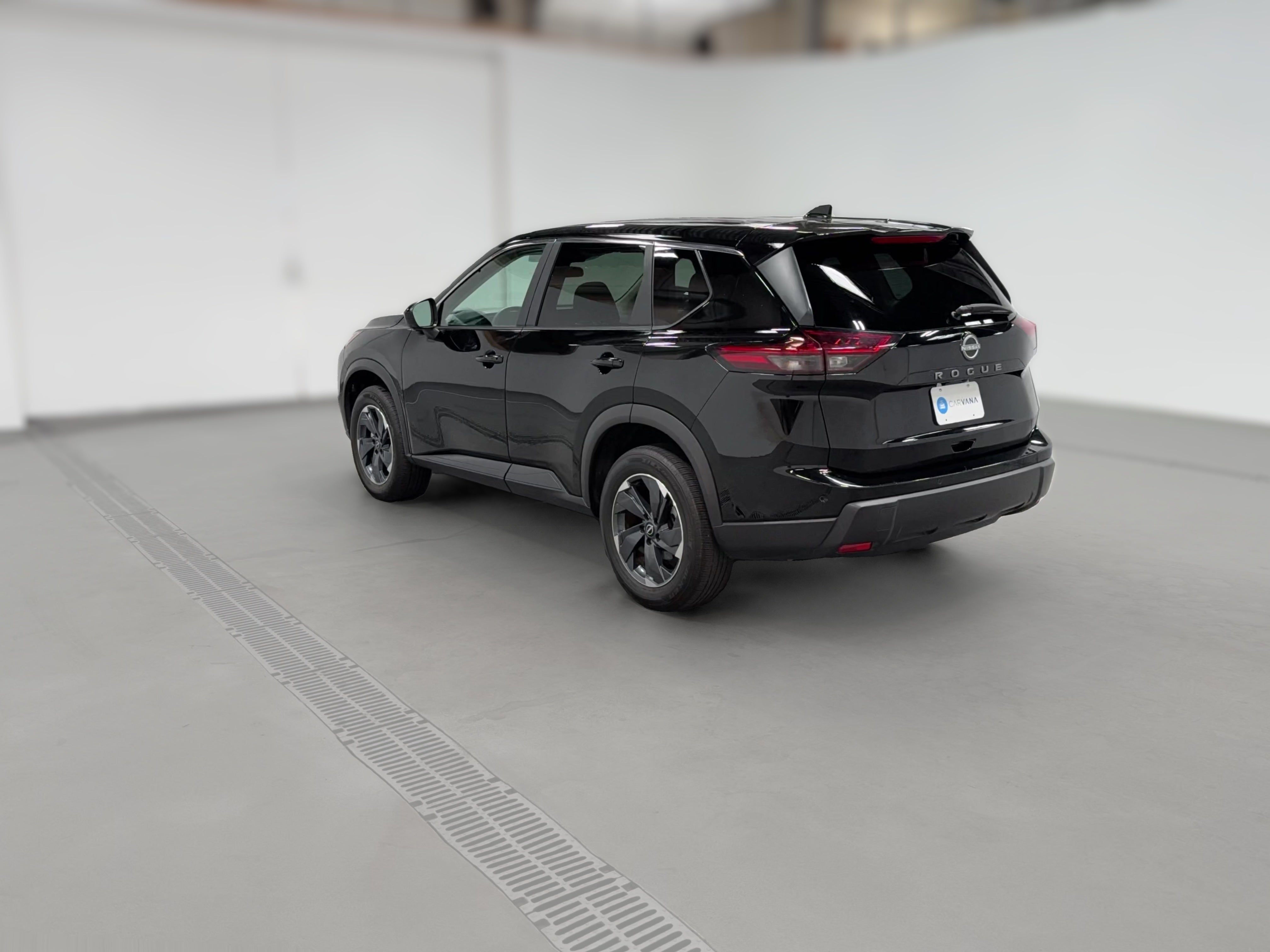 2025 Nissan Rogue SV - Photo 31