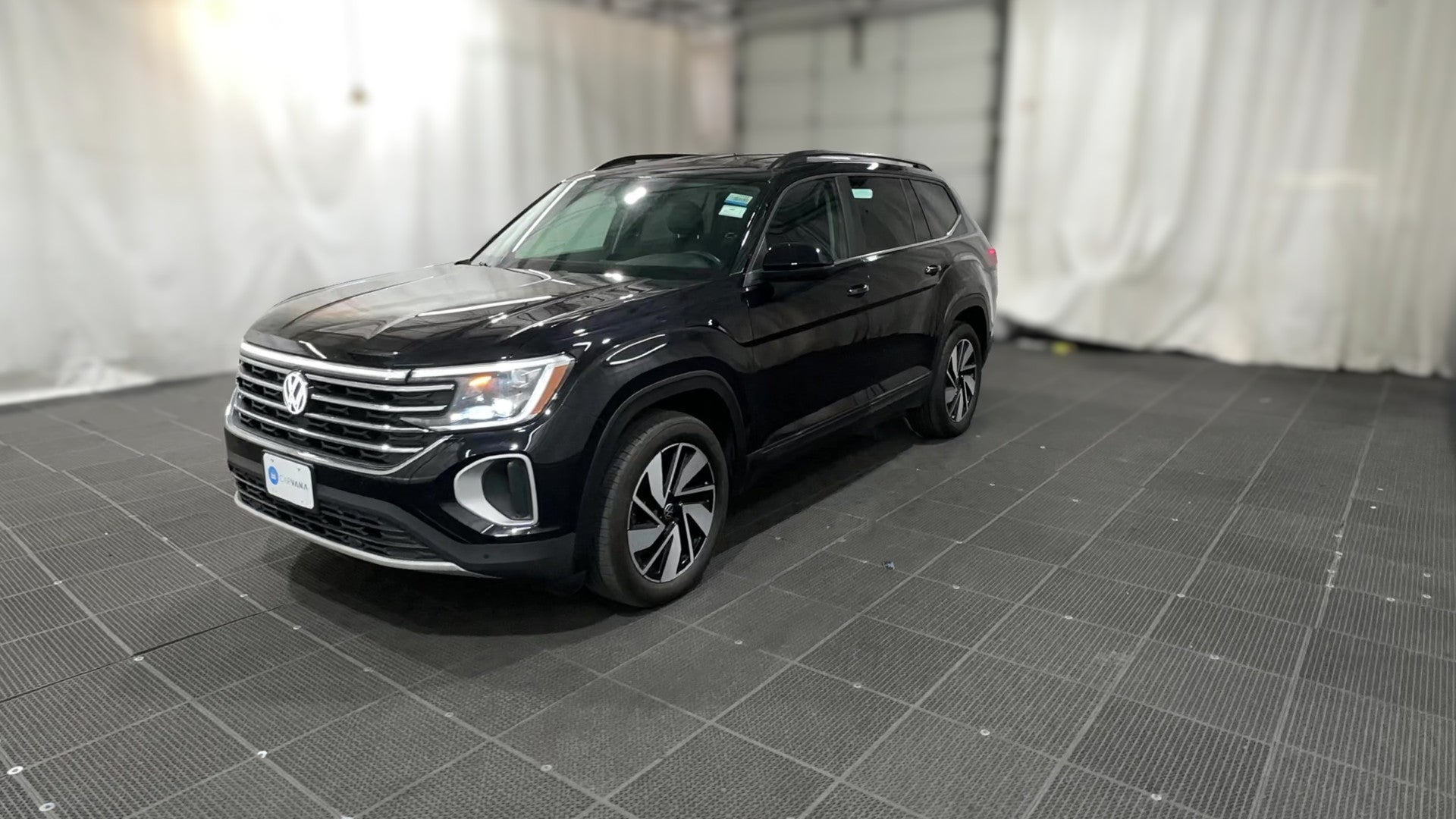 2026 Volkswagen Atlas vehicle photo
