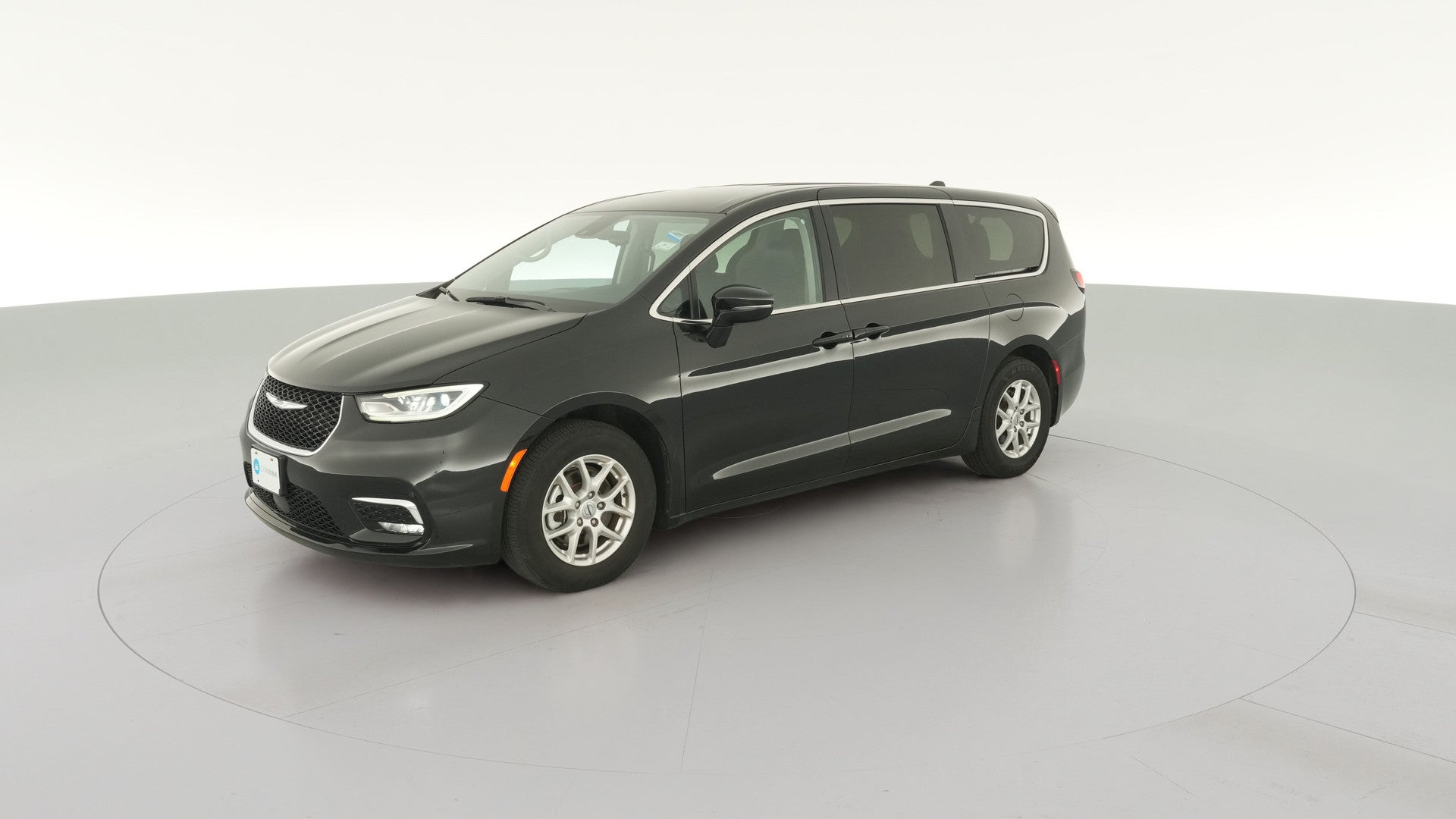 2024 Chrysler Pacifica vehicle photo