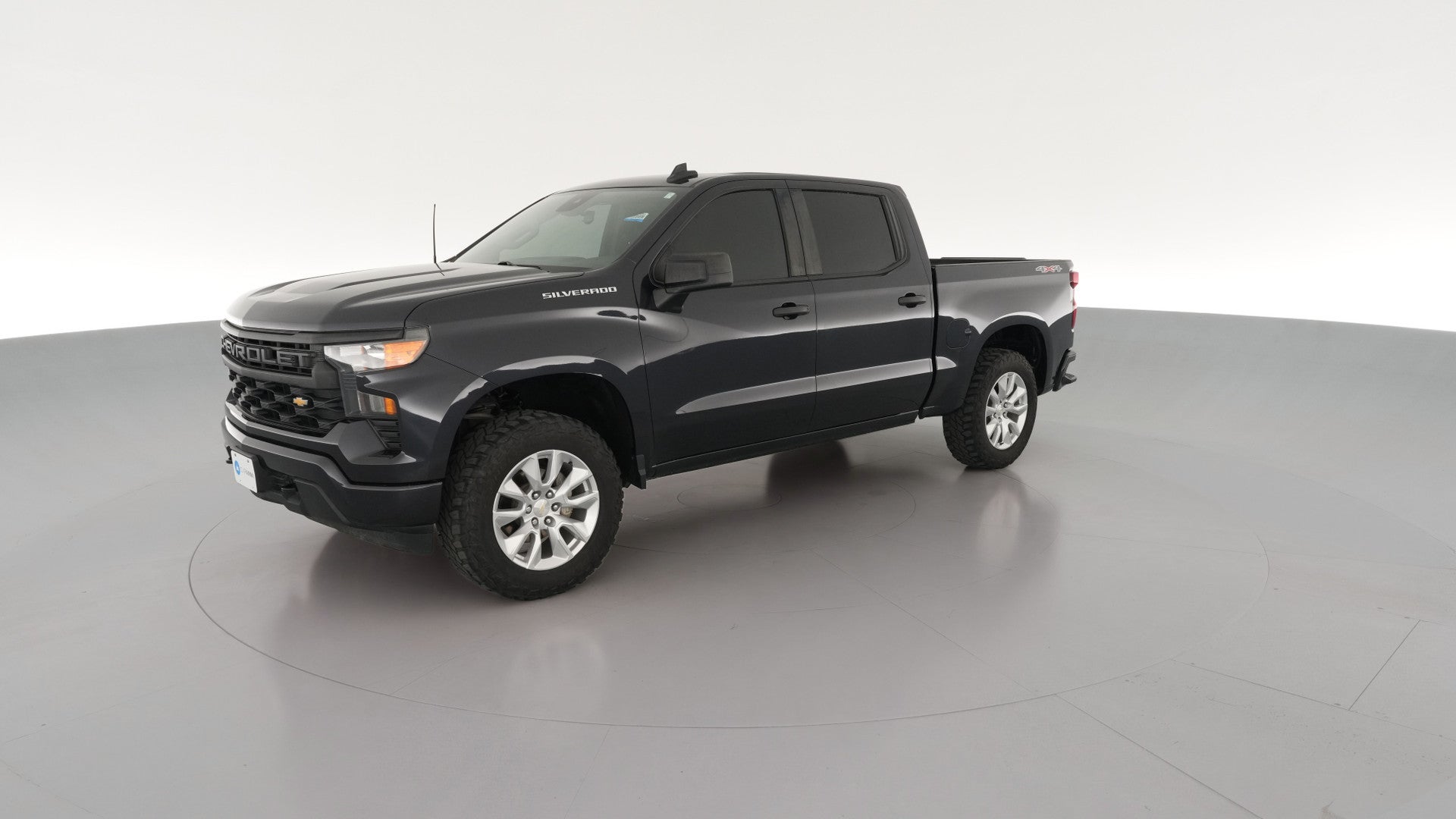 2022 Chevrolet Silverado 1500 Crew Cab vehicle photo