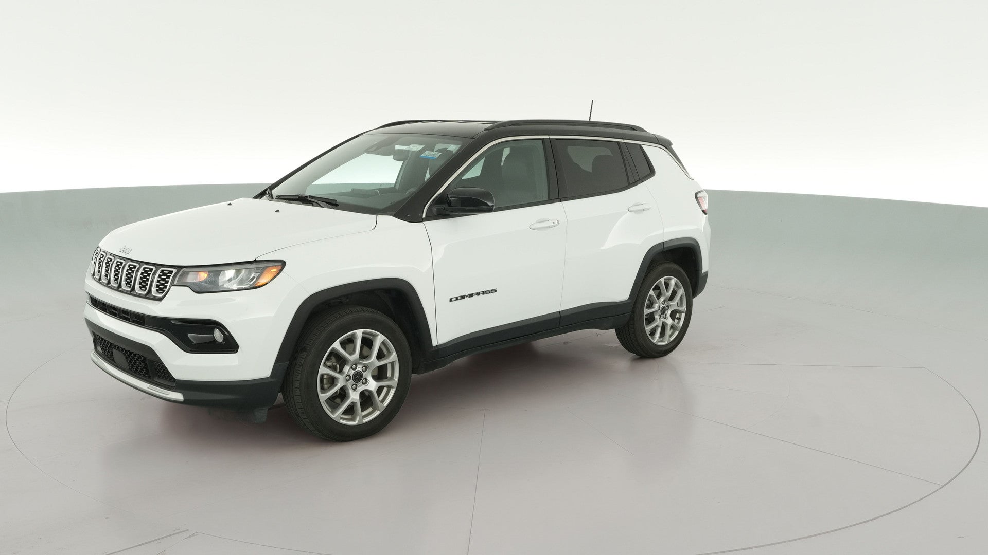 2025 Jeep Compass vehicle photo