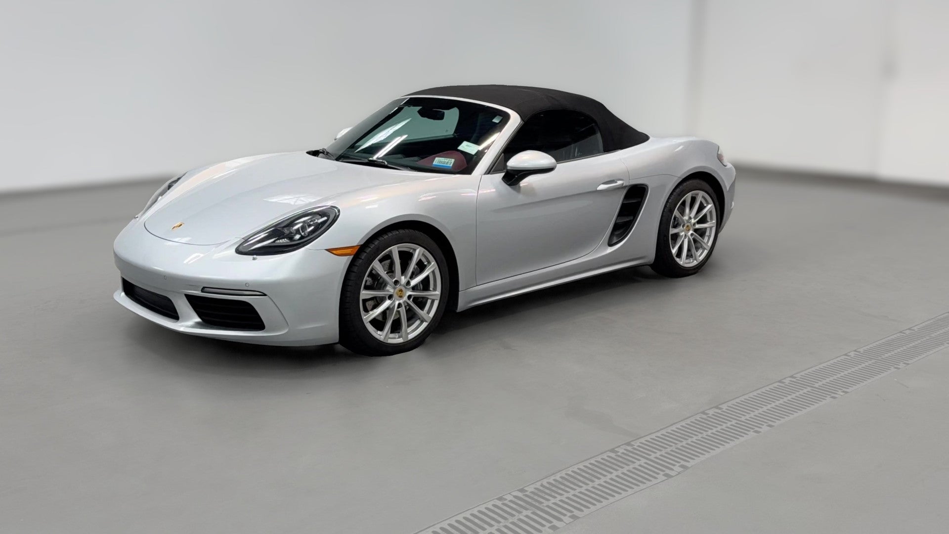 2017 Porsche 718 Boxster vehicle photo