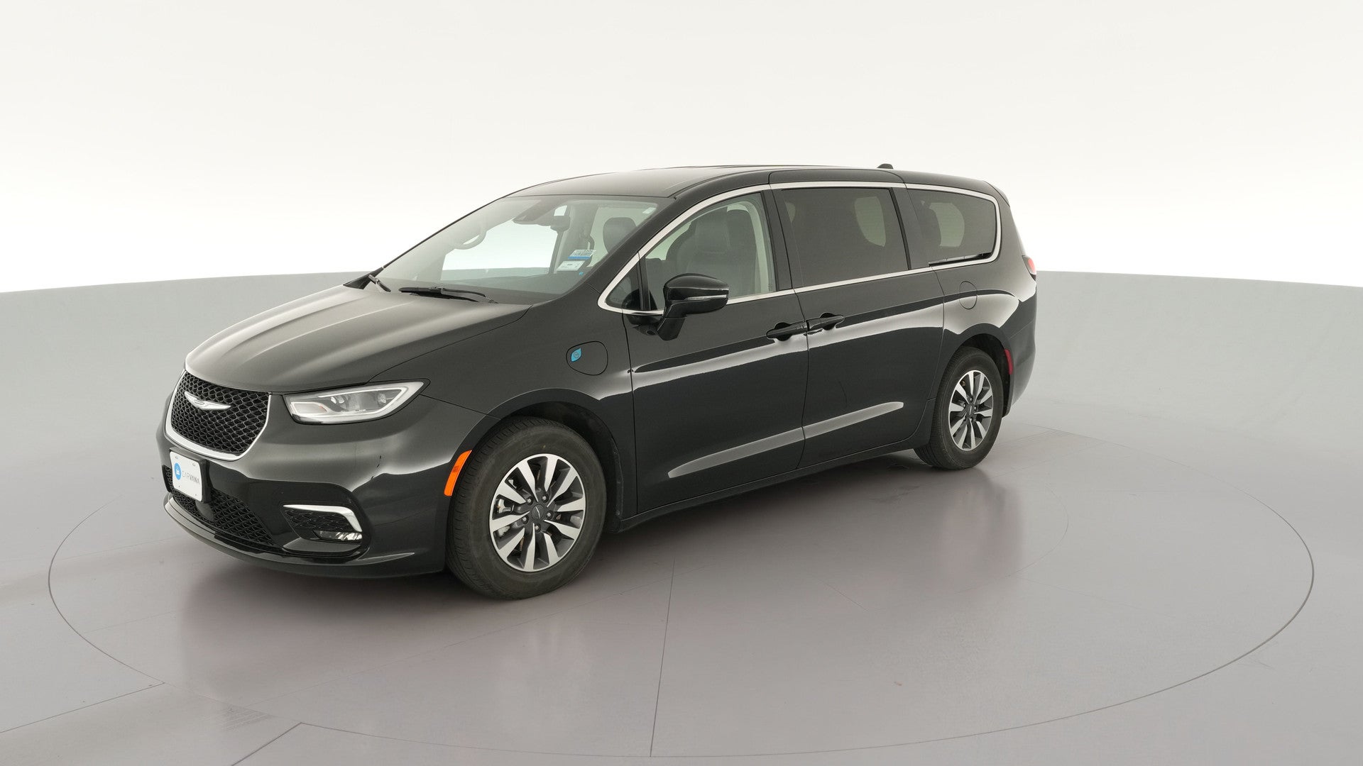 2024 Chrysler Pacifica Hybrid vehicle photo