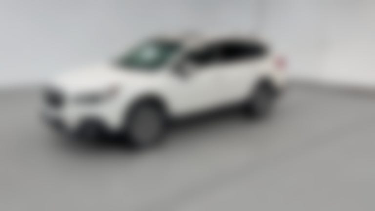 2018 Subaru Outback vehicle photo