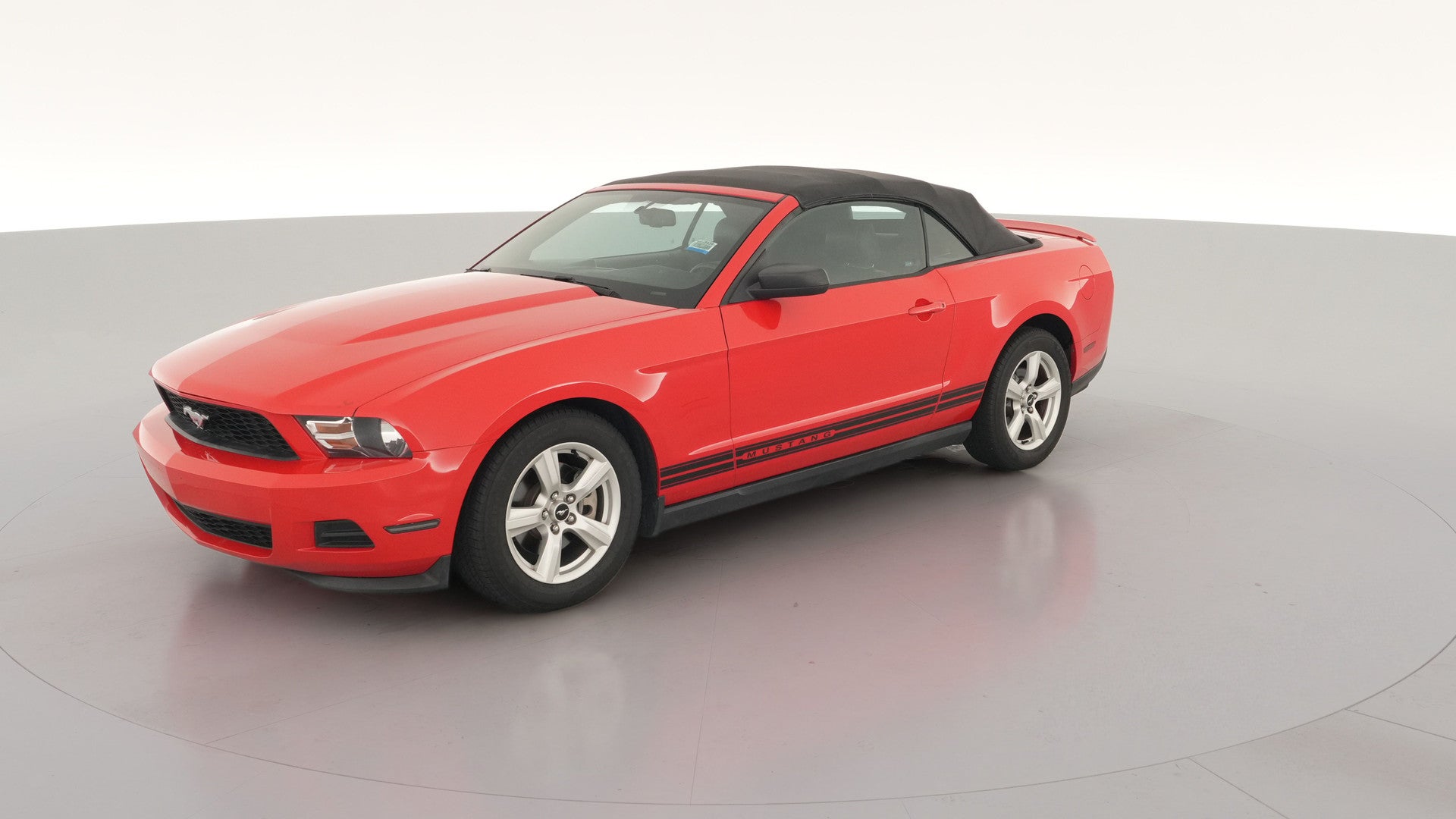 2012 Ford Mustang vehicle photo