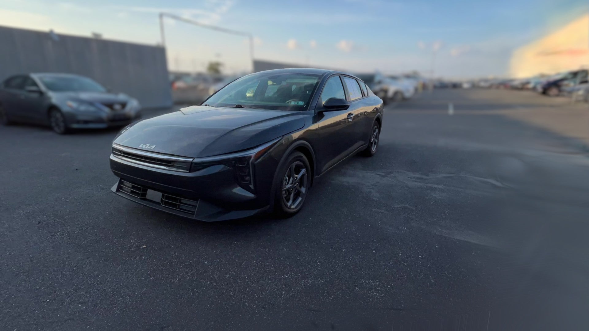 2025 Kia K4 vehicle photo