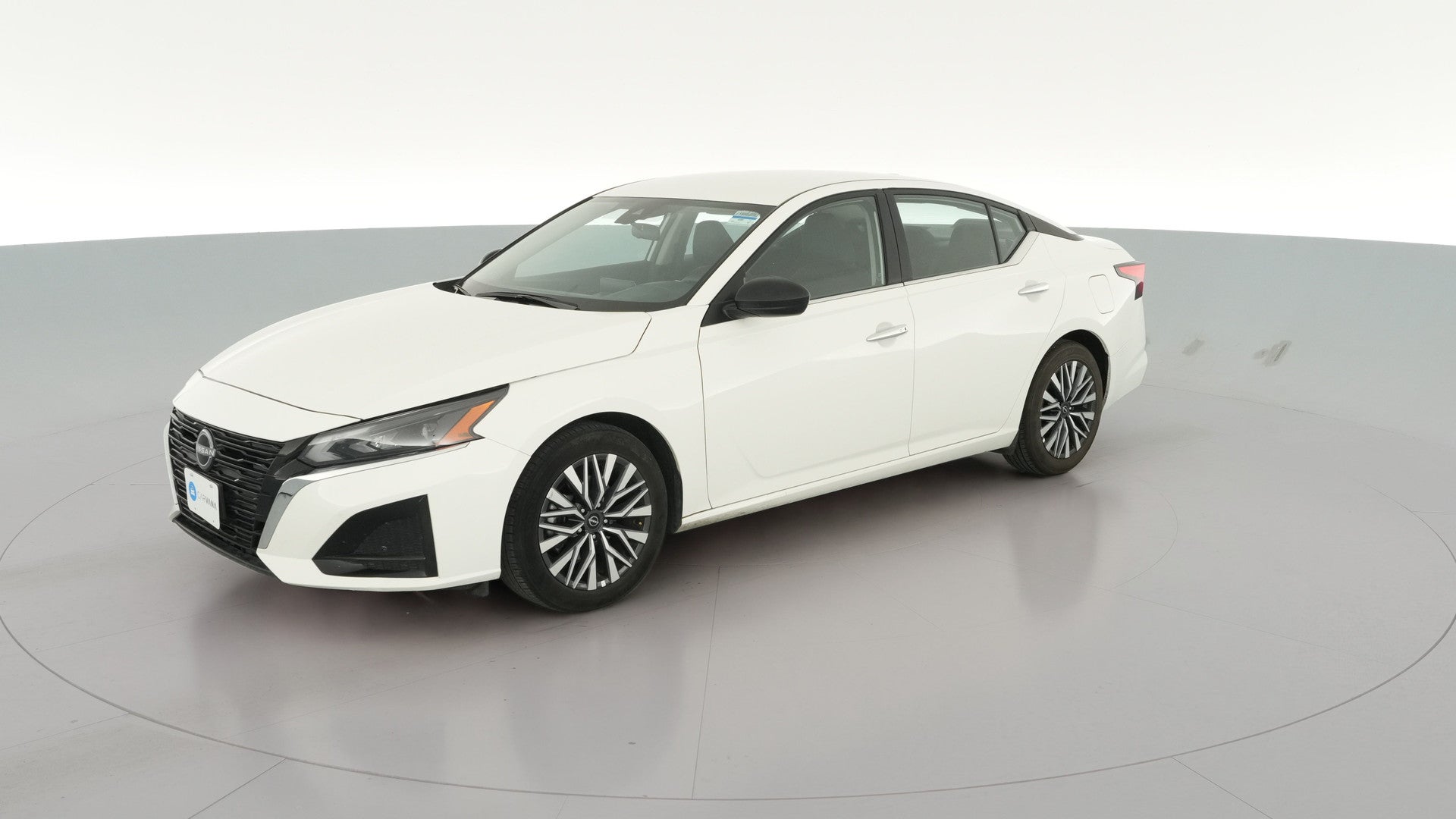 2025 Nissan Altima vehicle photo
