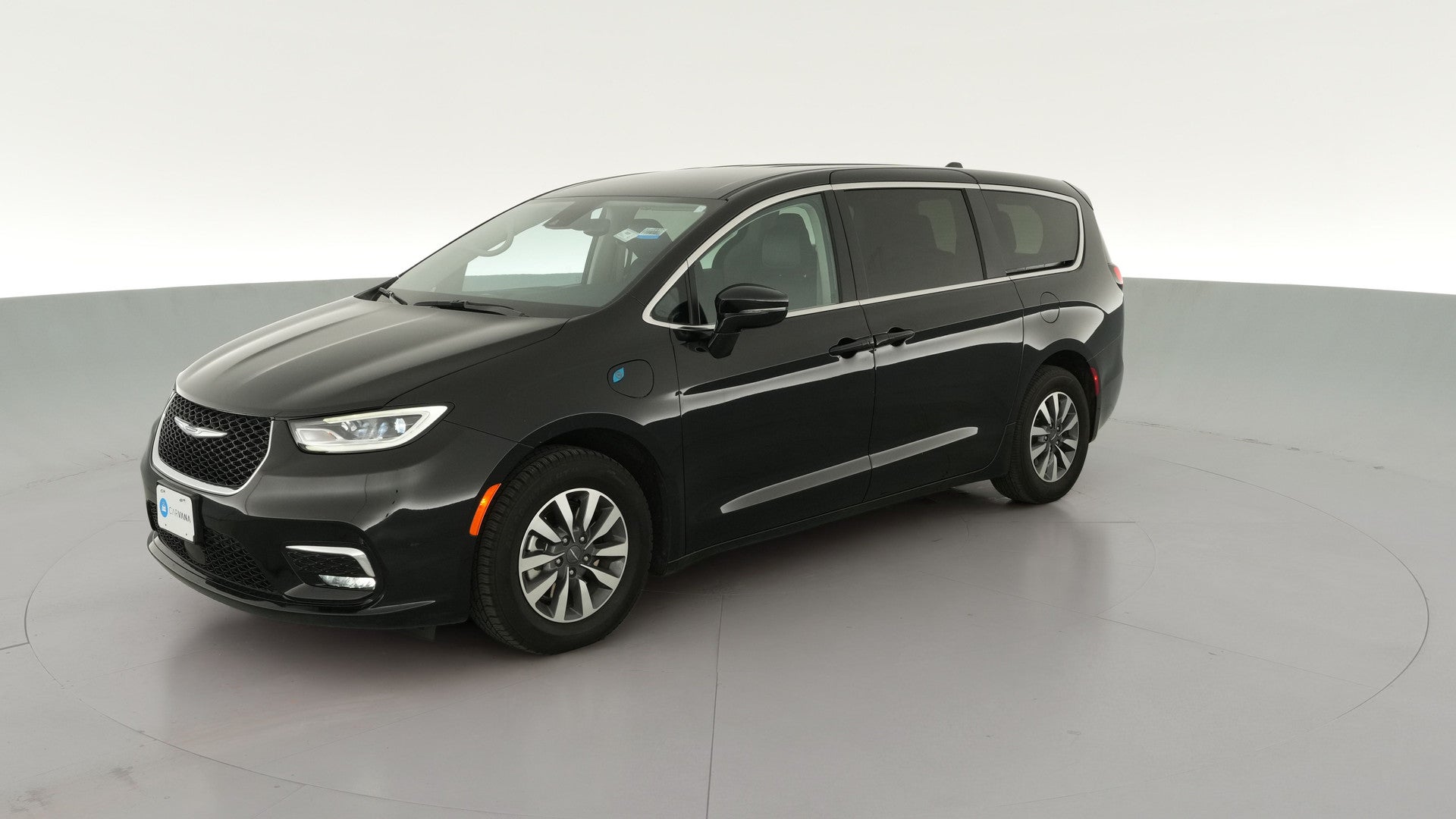 2024 Chrysler Pacifica Hybrid vehicle photo