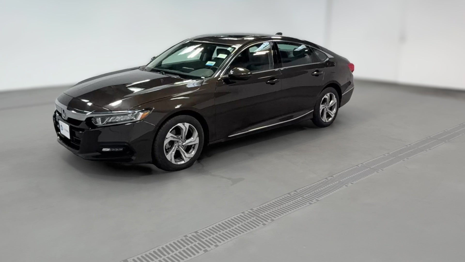 2018 Honda Accord vehicle photo