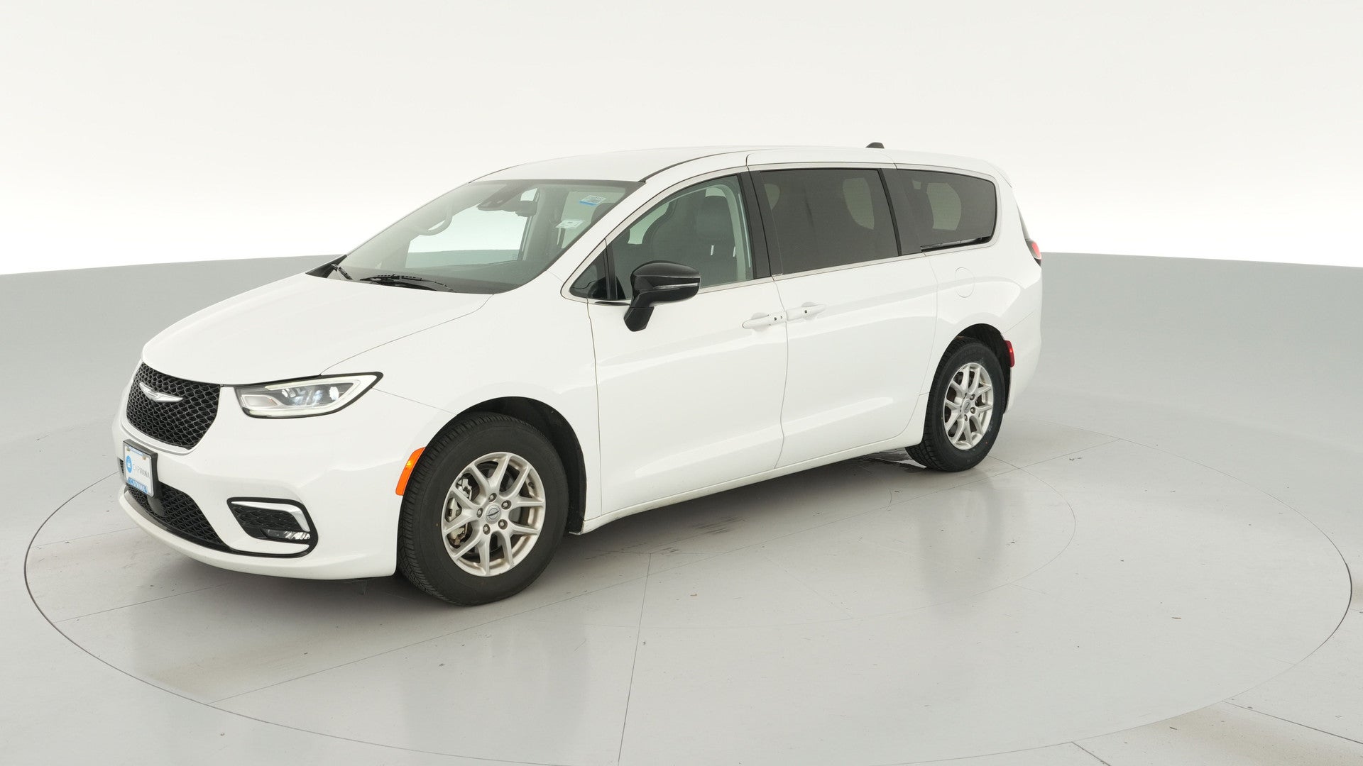 2024 Chrysler Pacifica vehicle photo