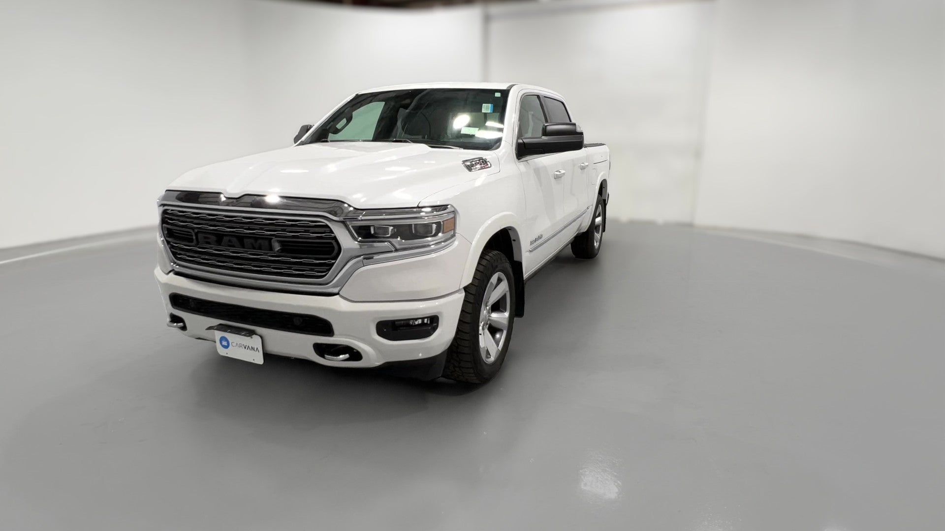 2020 Ram 1500 Crew Cab vehicle photo