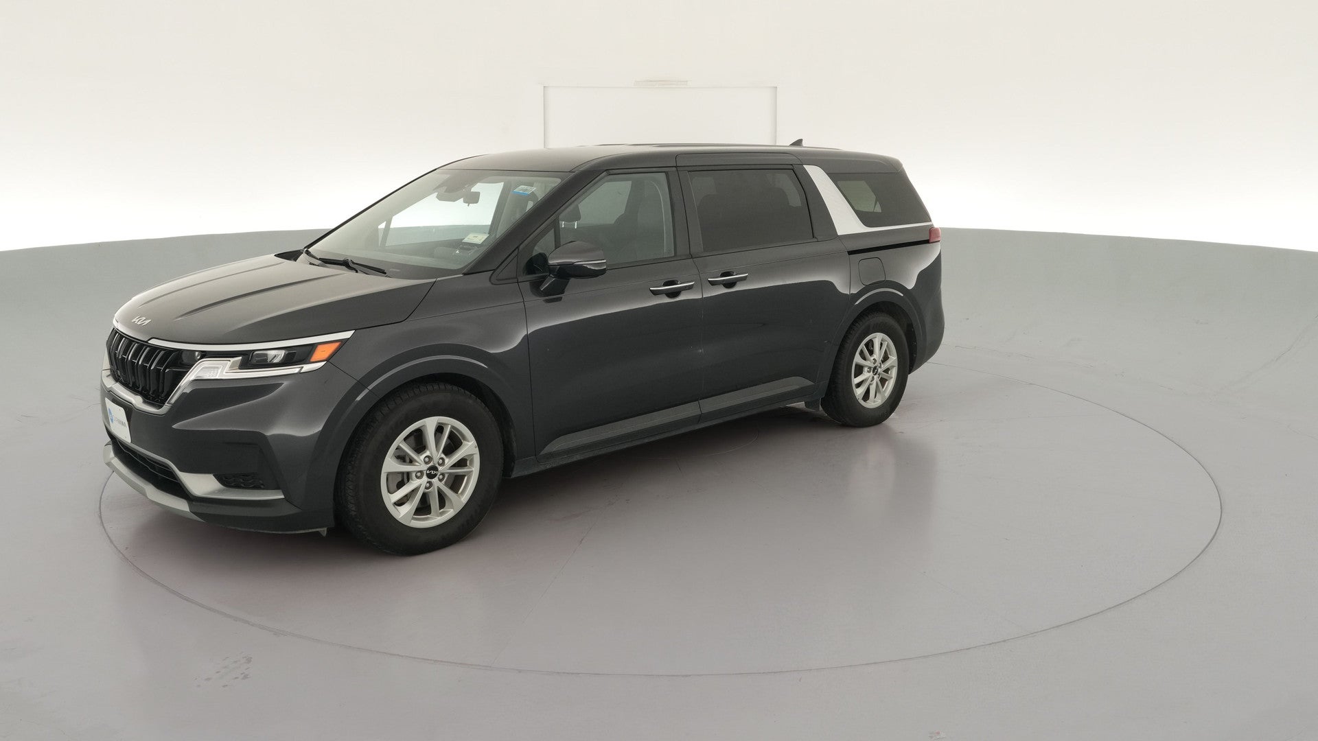 2024 Kia Carnival vehicle photo