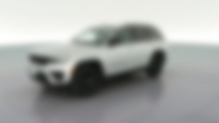 2025 Jeep Grand Cherokee vehicle photo