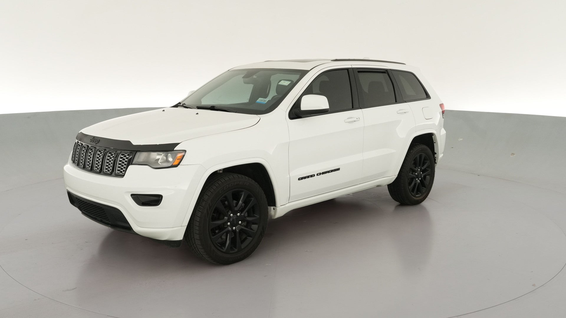 2018 Jeep Grand Cherokee vehicle photo