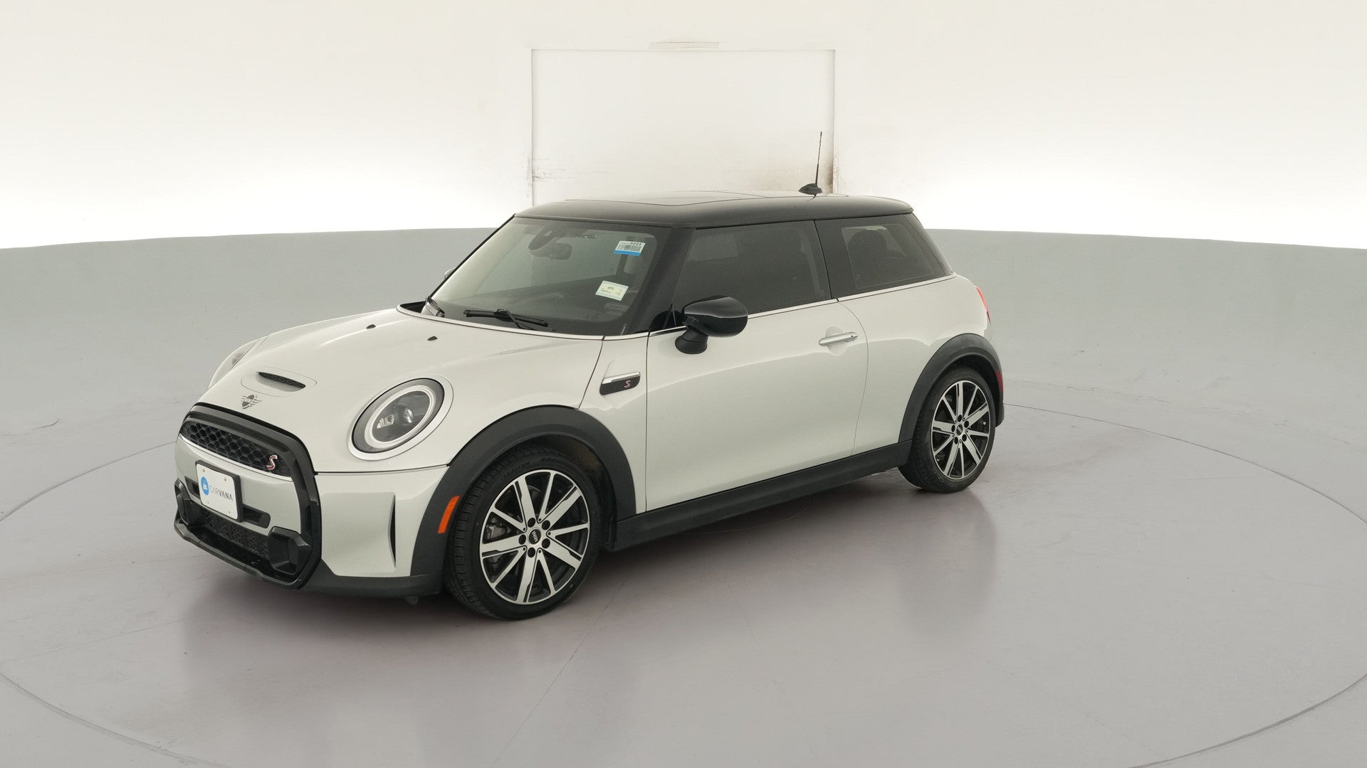 2022 MINI Hardtop 2 Door vehicle photo