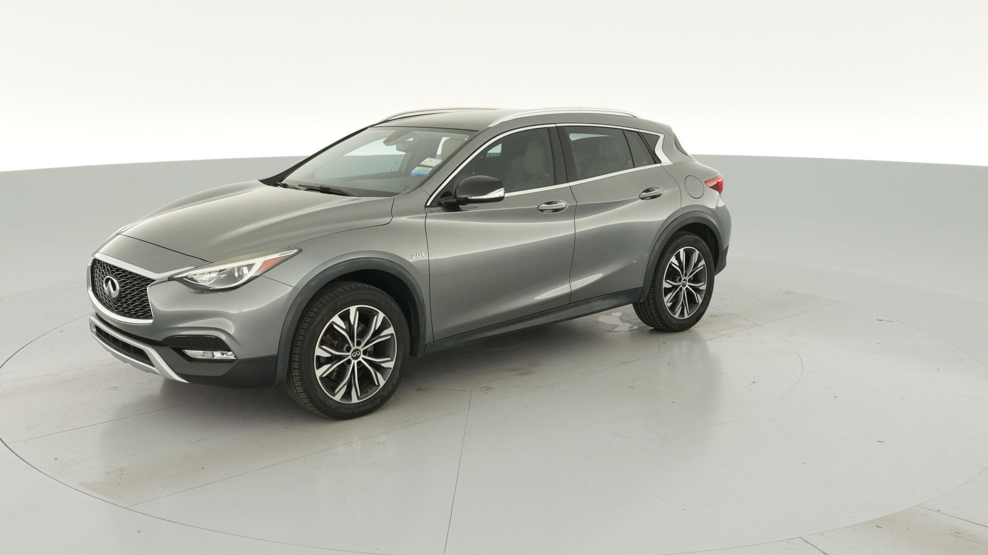 2017 INFINITI QX30 vehicle photo