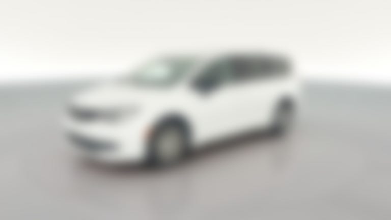 2023 Chrysler Voyager vehicle photo