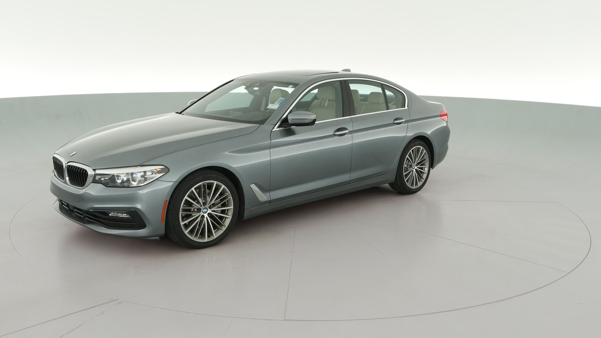 2017 BMW 5 Series vehicle photo