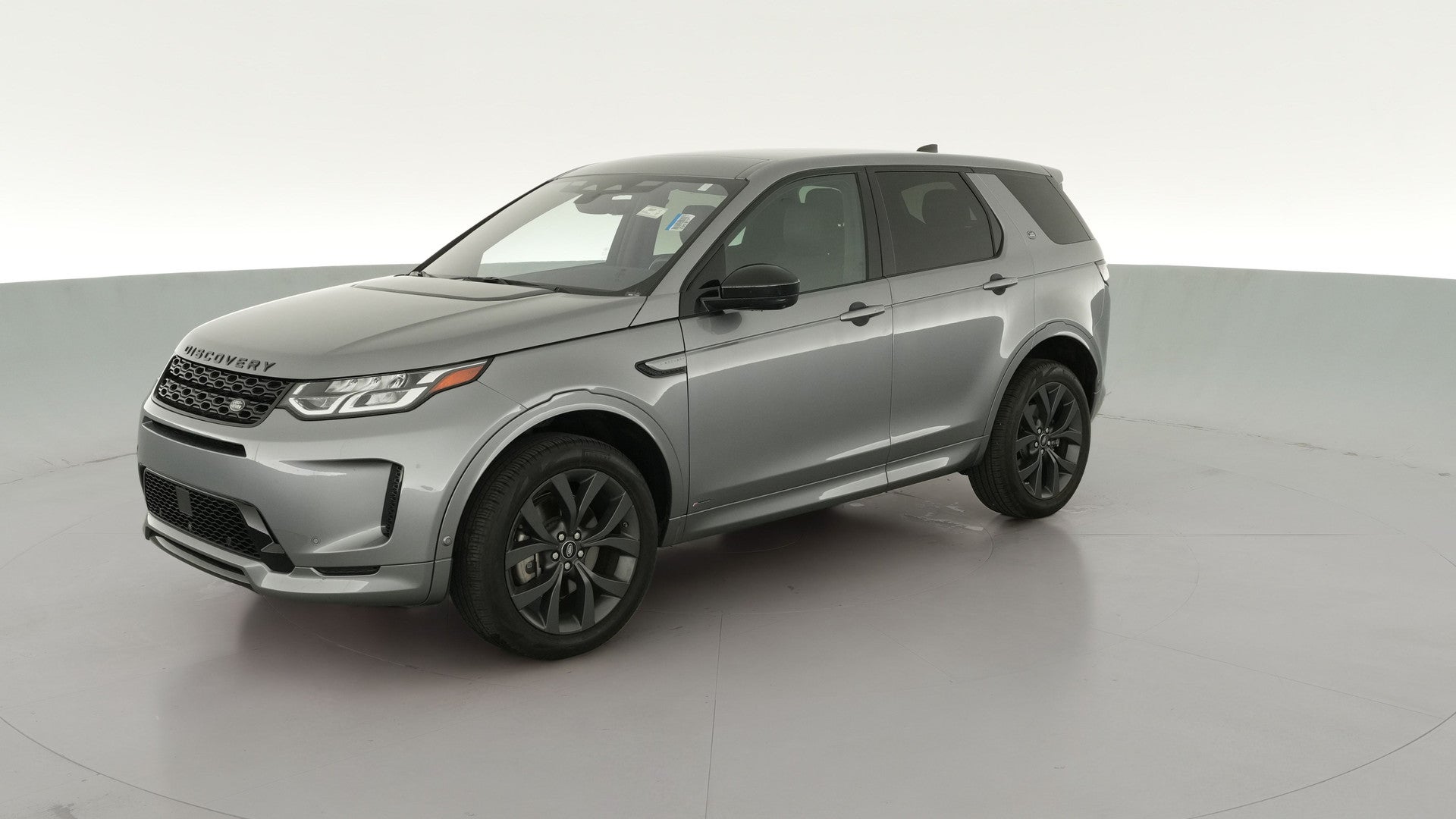 2021 Land Rover Discovery Sport vehicle photo
