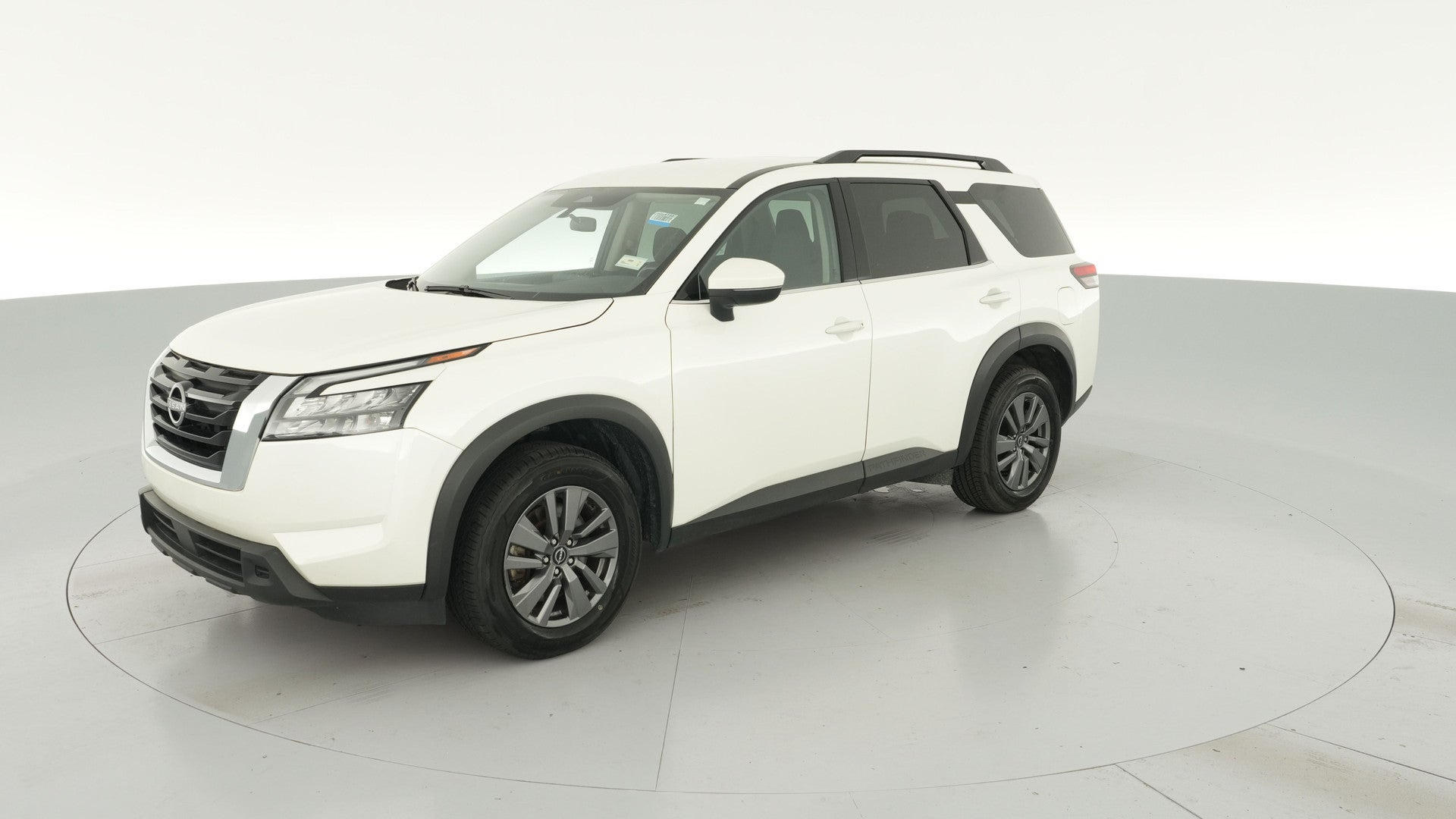 2024 Nissan Pathfinder vehicle photo