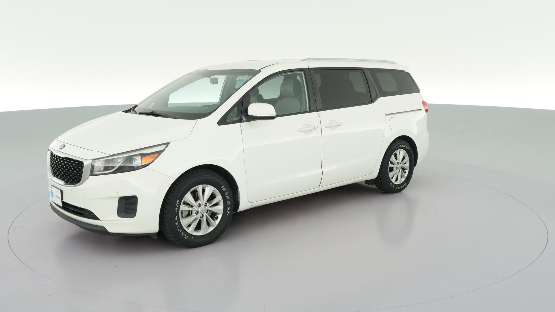 2016 Kia Sedona vehicle photo