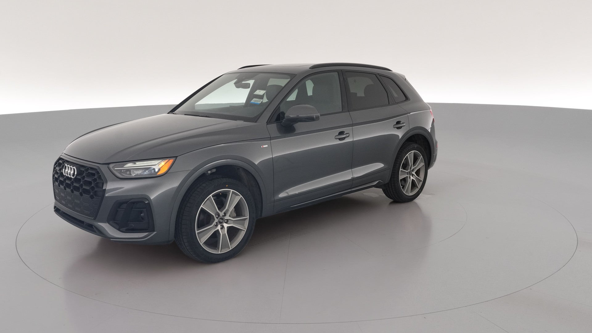 2025 Audi Q5 vehicle photo