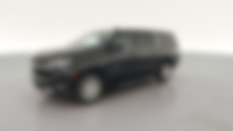 2023 Chevrolet Suburban vehicle photo