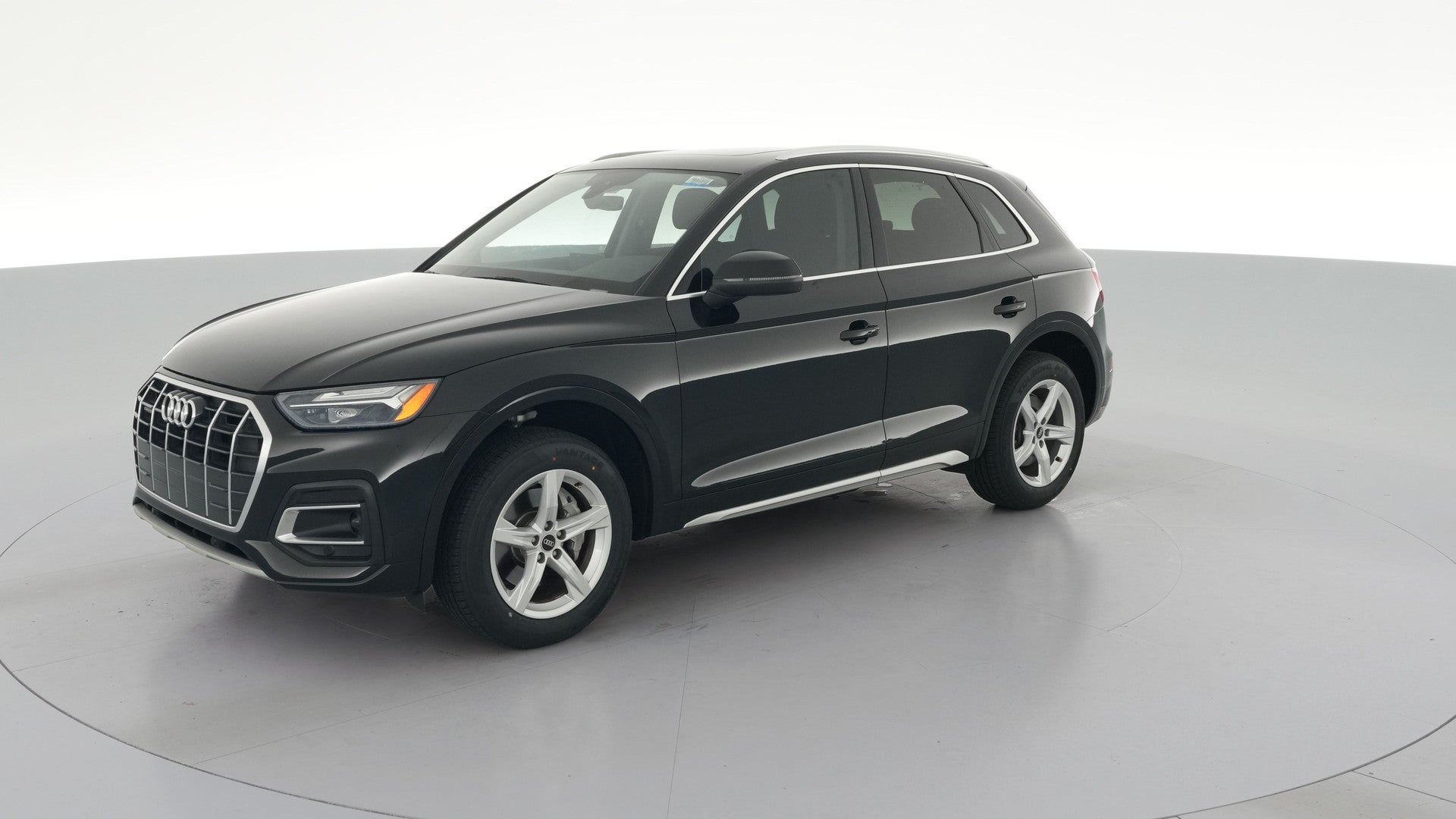 2021 Audi Q5 vehicle photo