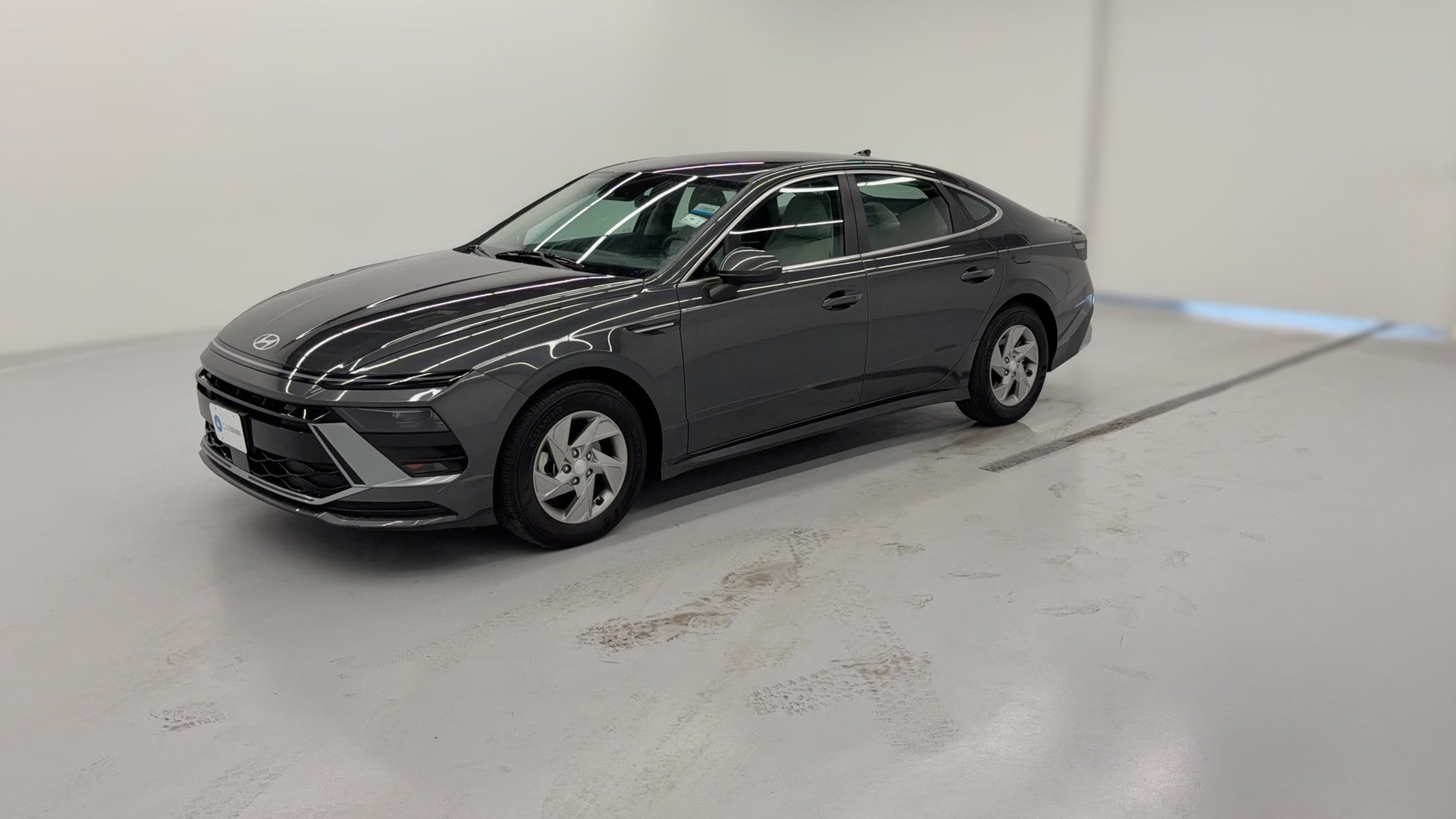 2025 Hyundai Sonata vehicle photo