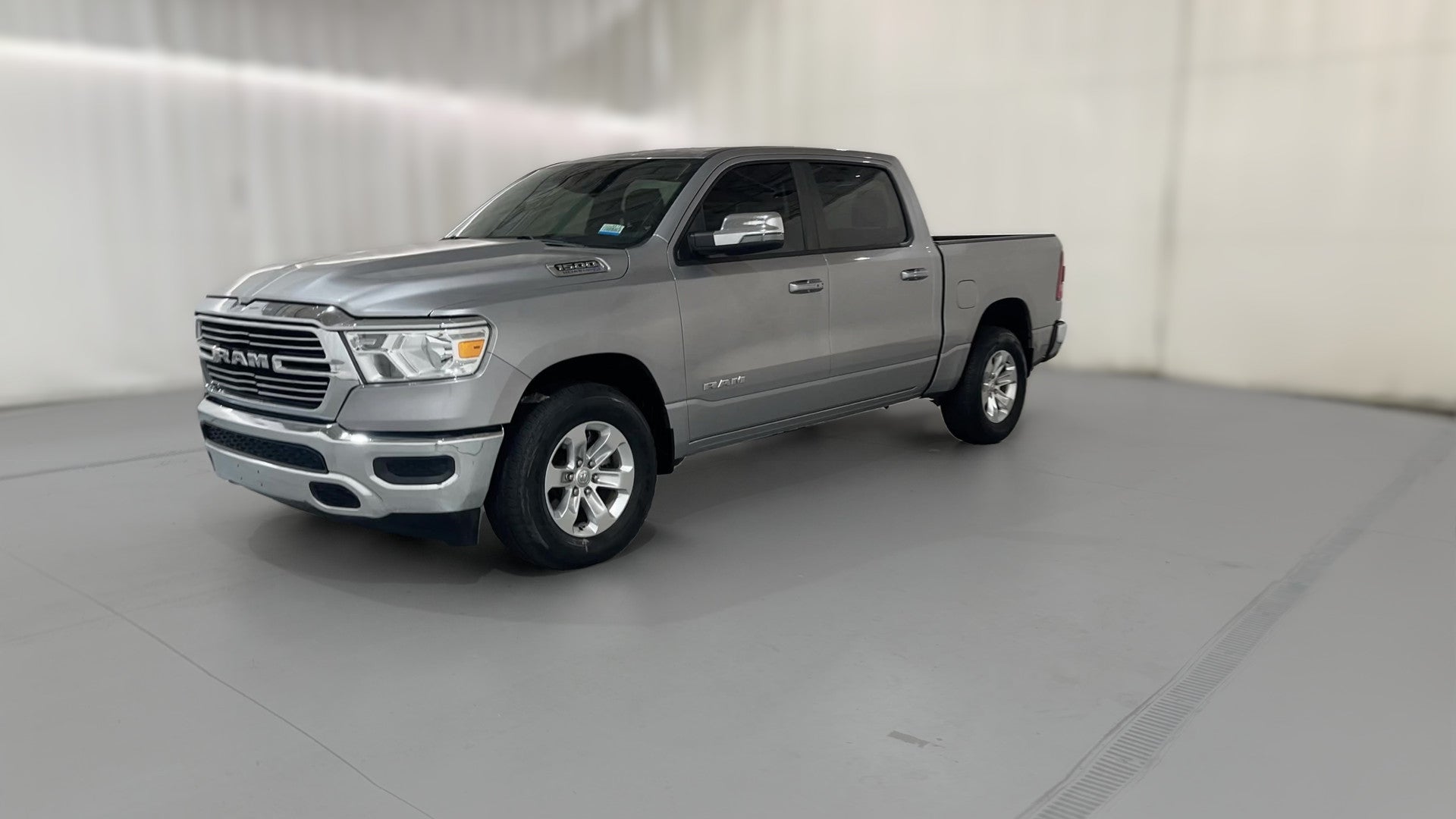 2024 Ram 1500 Crew Cab vehicle photo