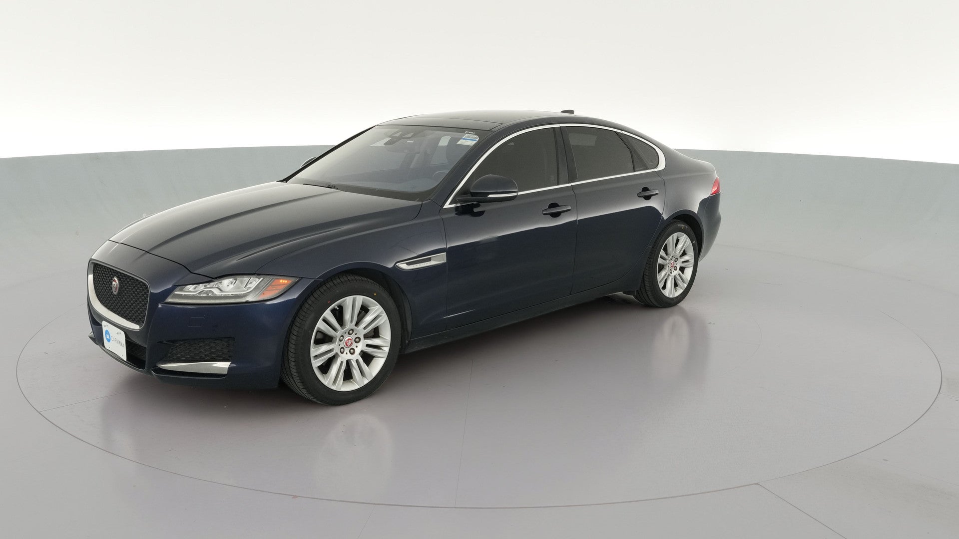 2018 Jaguar XF vehicle photo